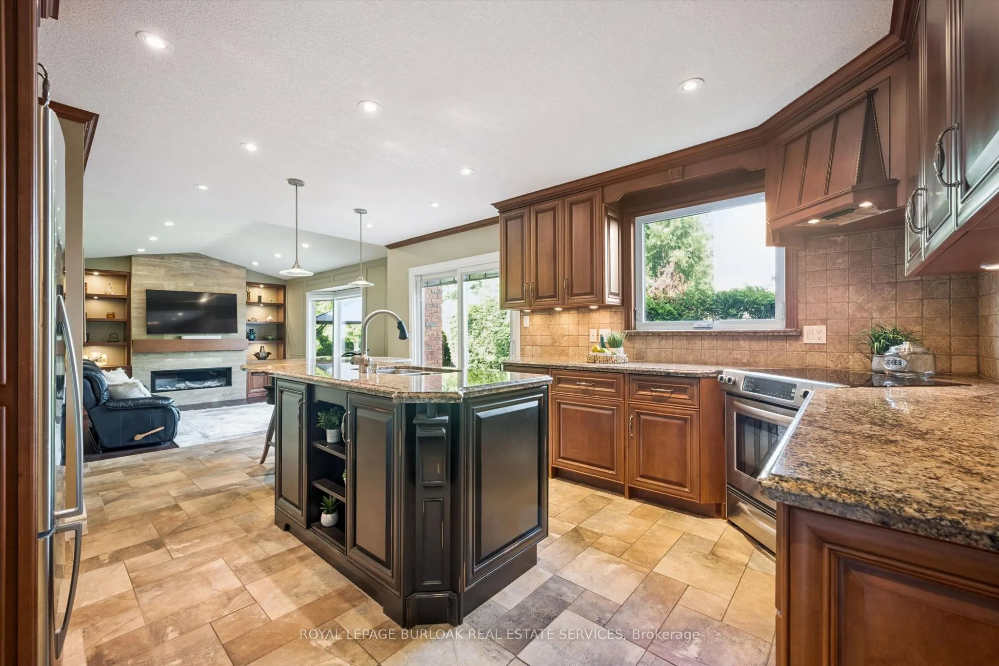1 Chatterson Drive