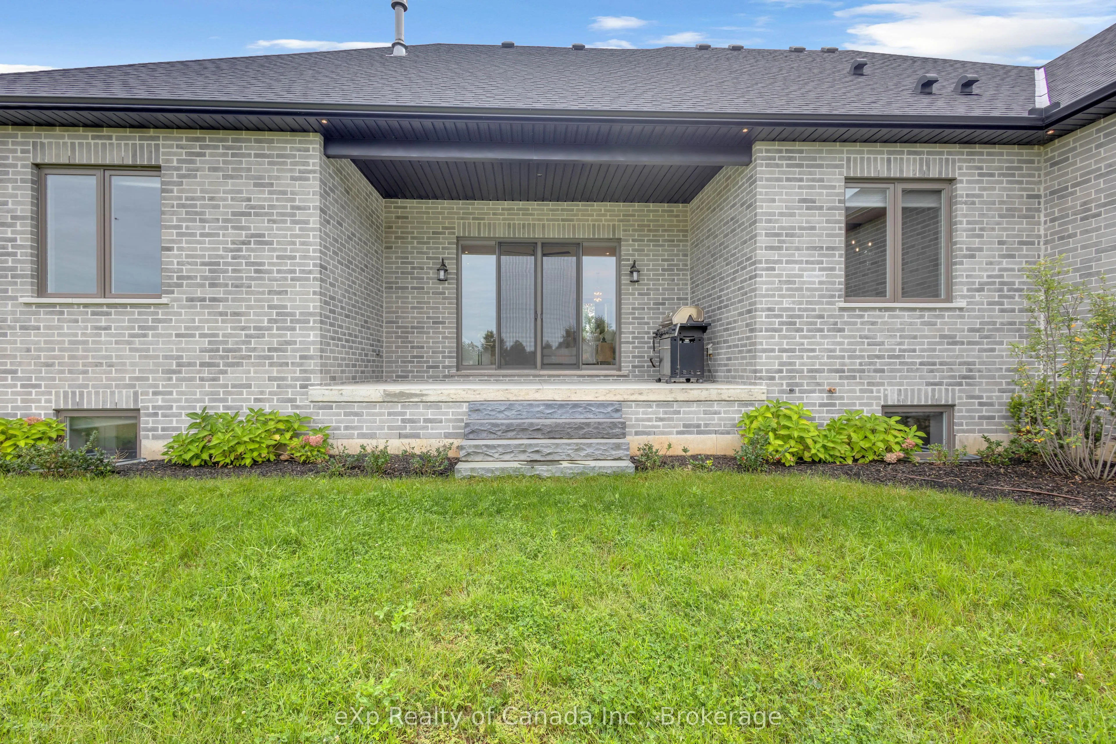 3 Clover Lane