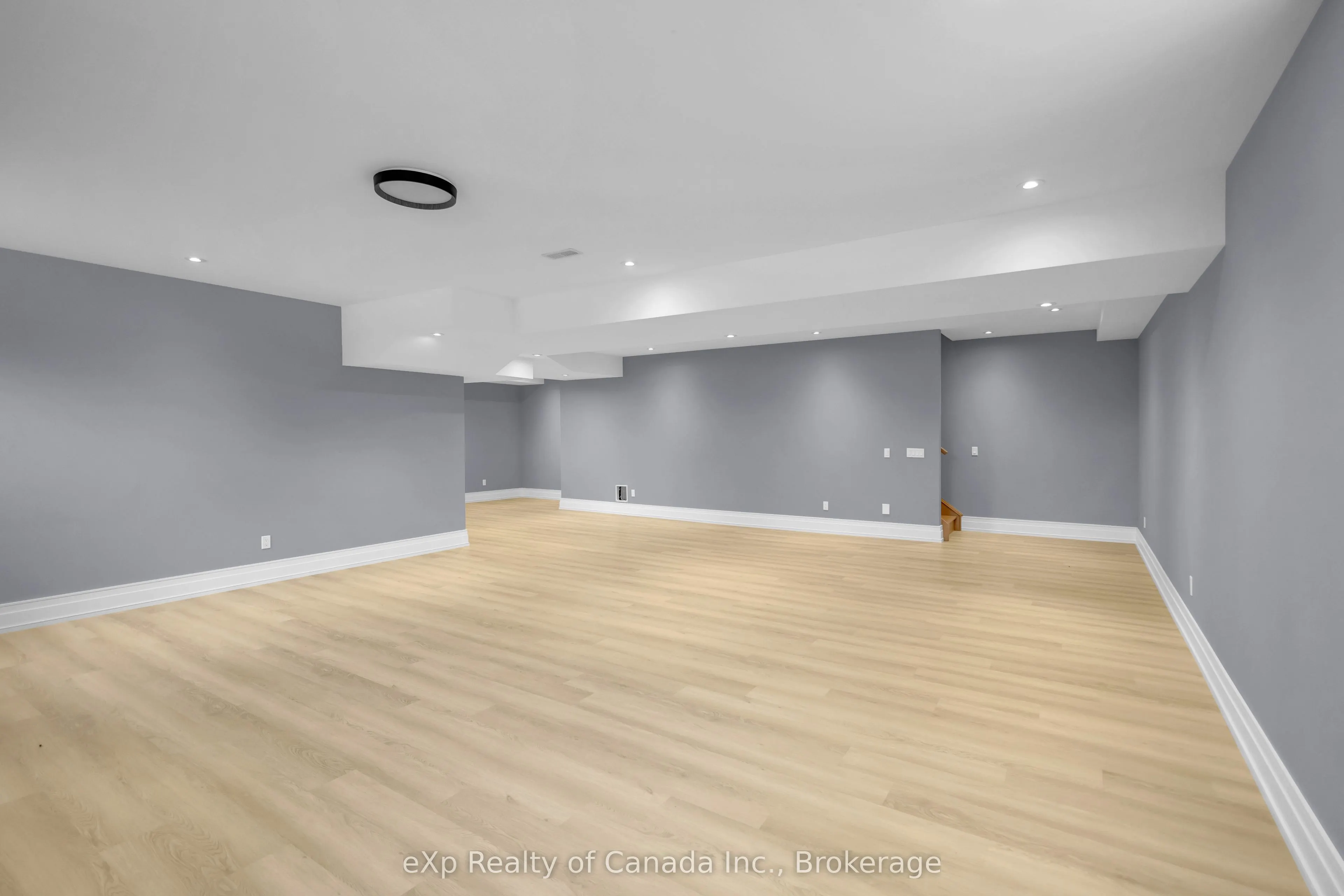 3 Clover Lane