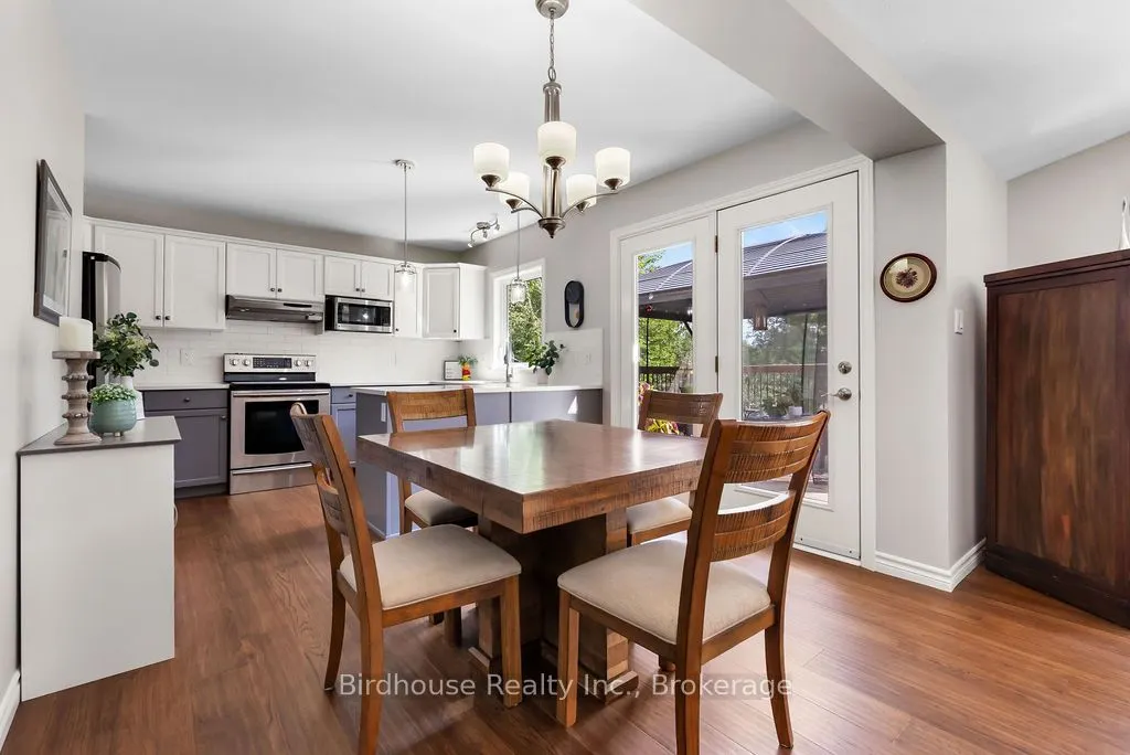 1022 Mulberry Lane