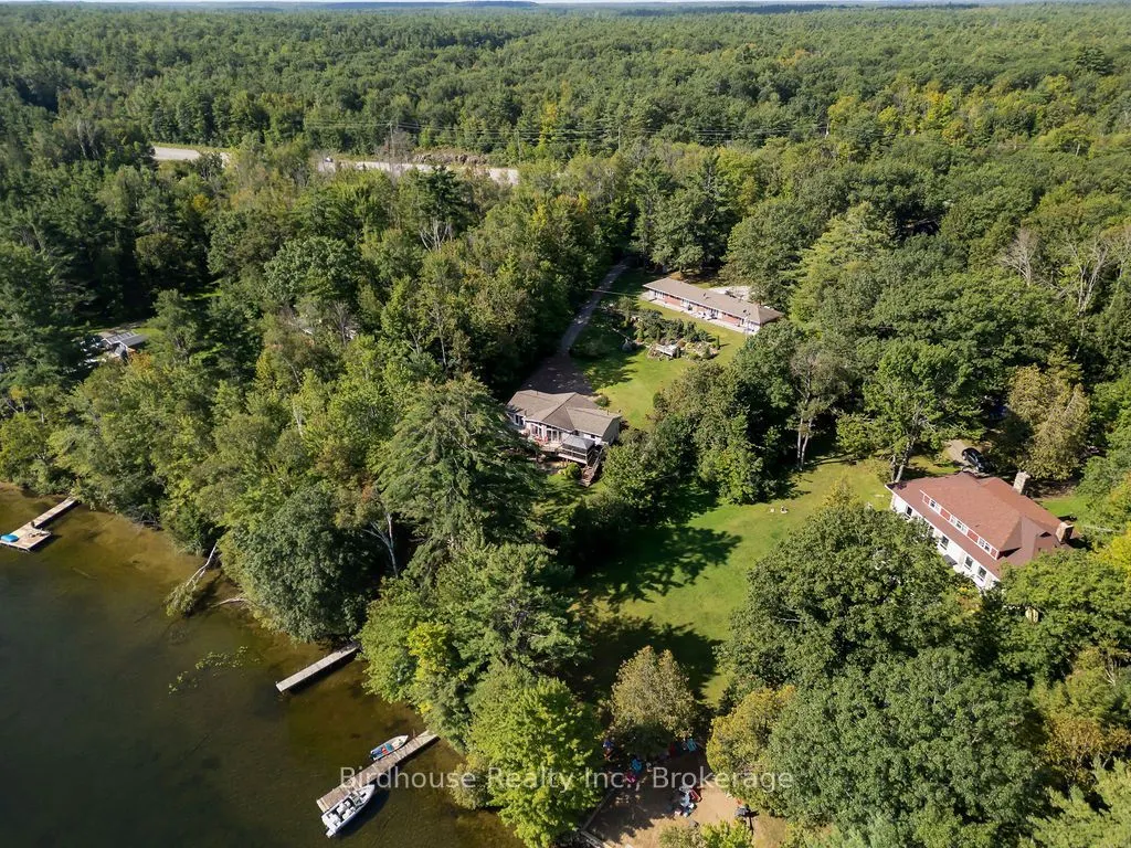 1022 Mulberry Lane