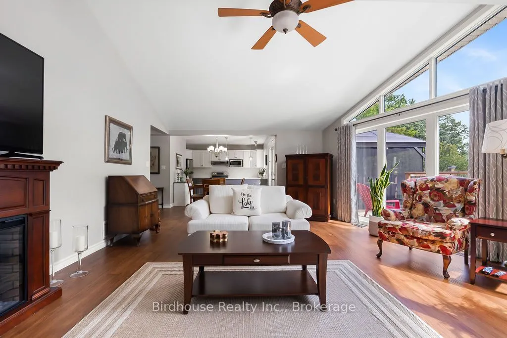 1022 Mulberry Lane
