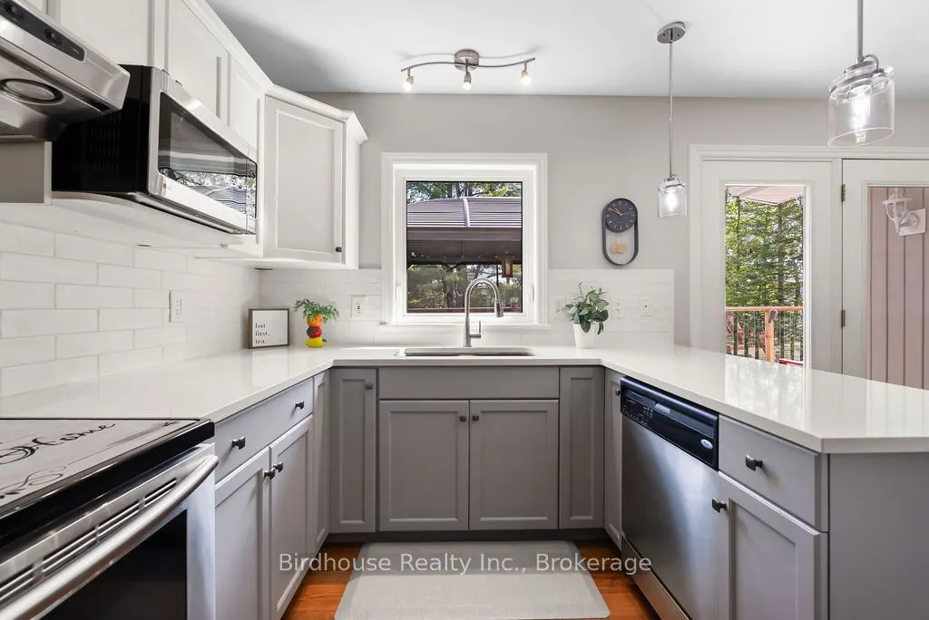1022 Mulberry Lane