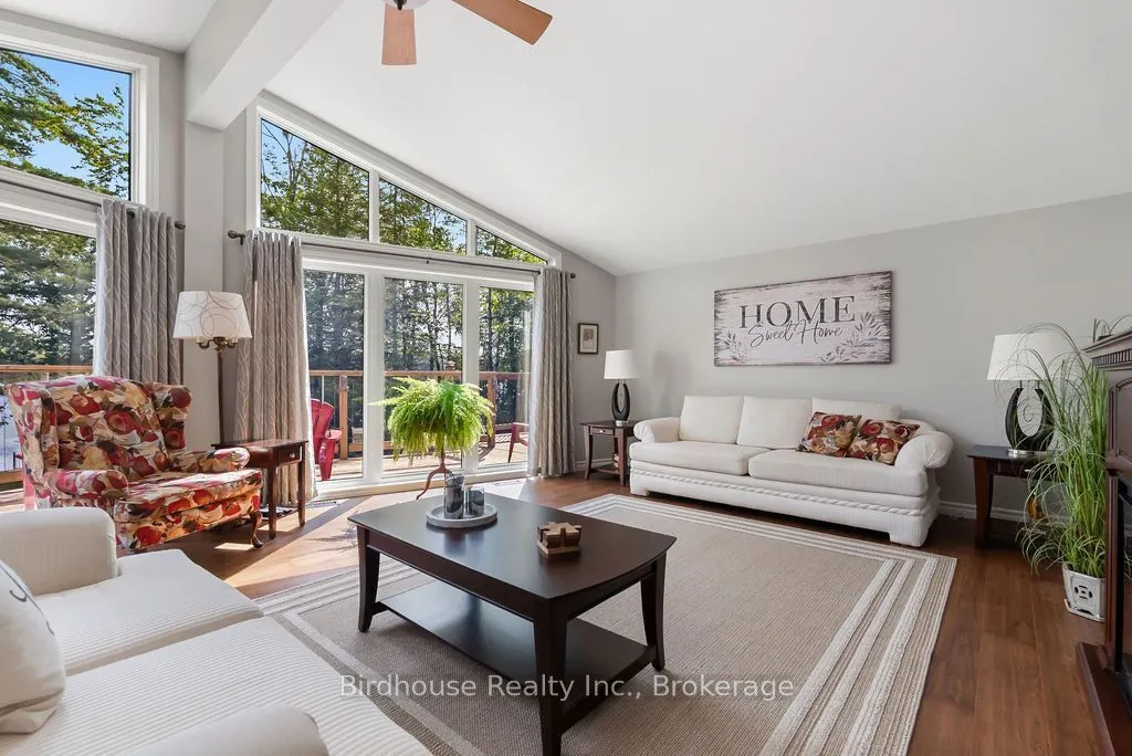 1022 Mulberry Lane