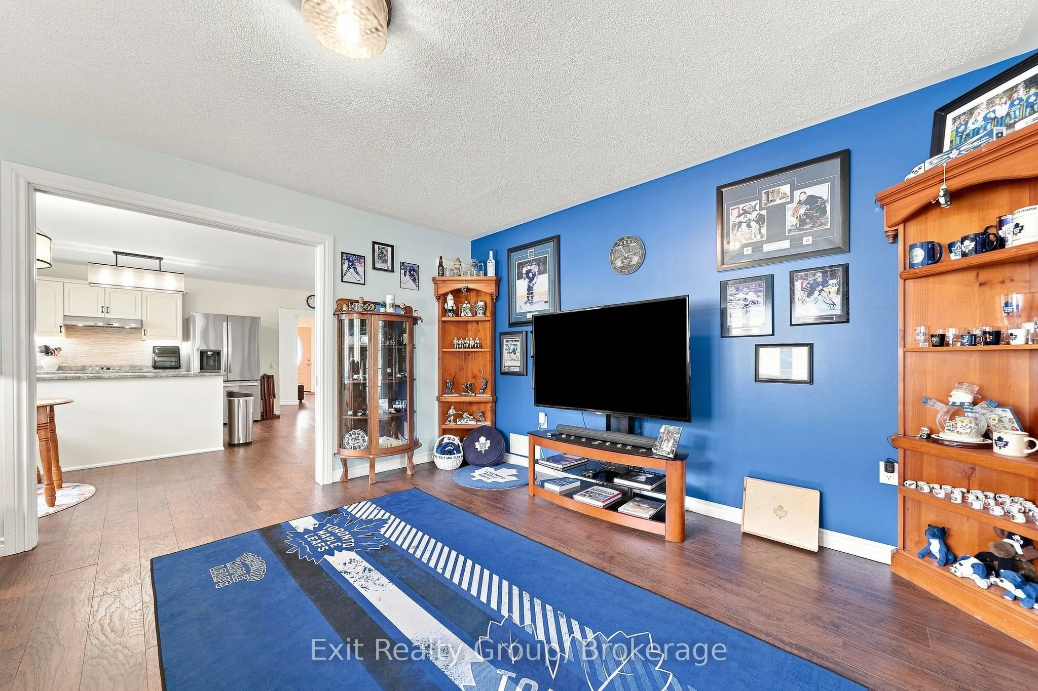 6 Heritage Drive