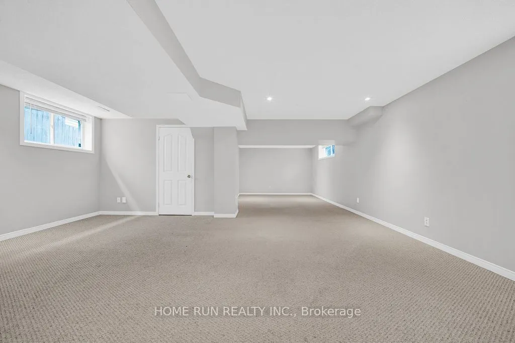 14 Spur Avenue