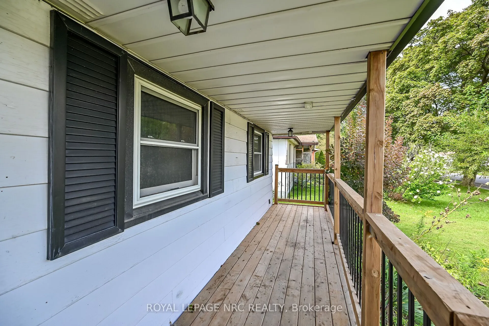 316 Fairview Avenue W