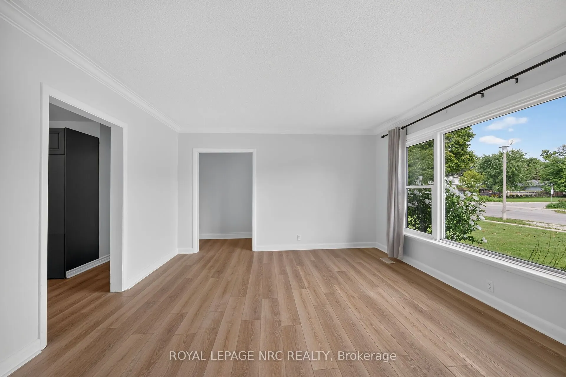316 Fairview Avenue W