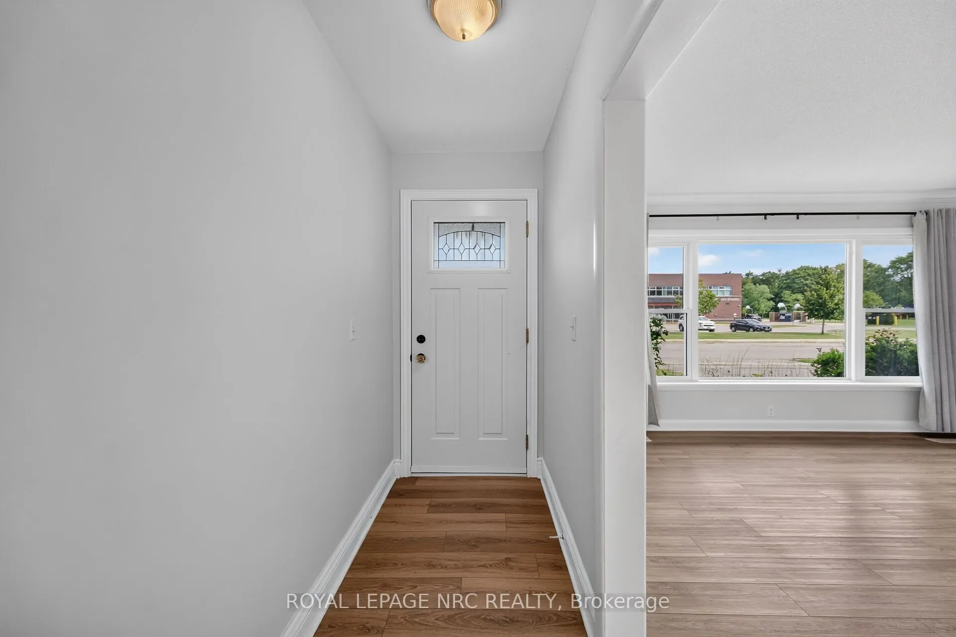 316 Fairview Avenue W