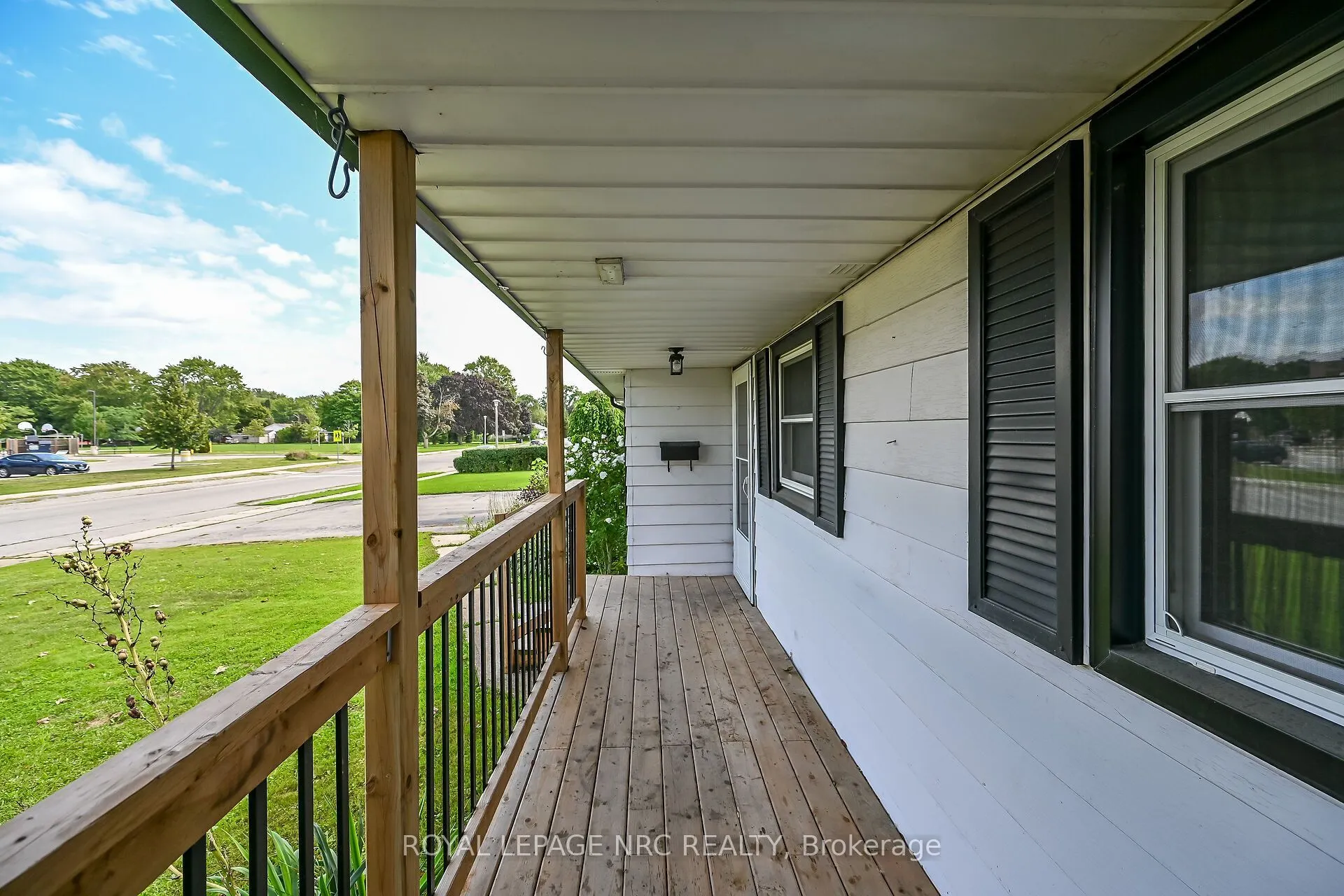 316 Fairview Avenue W