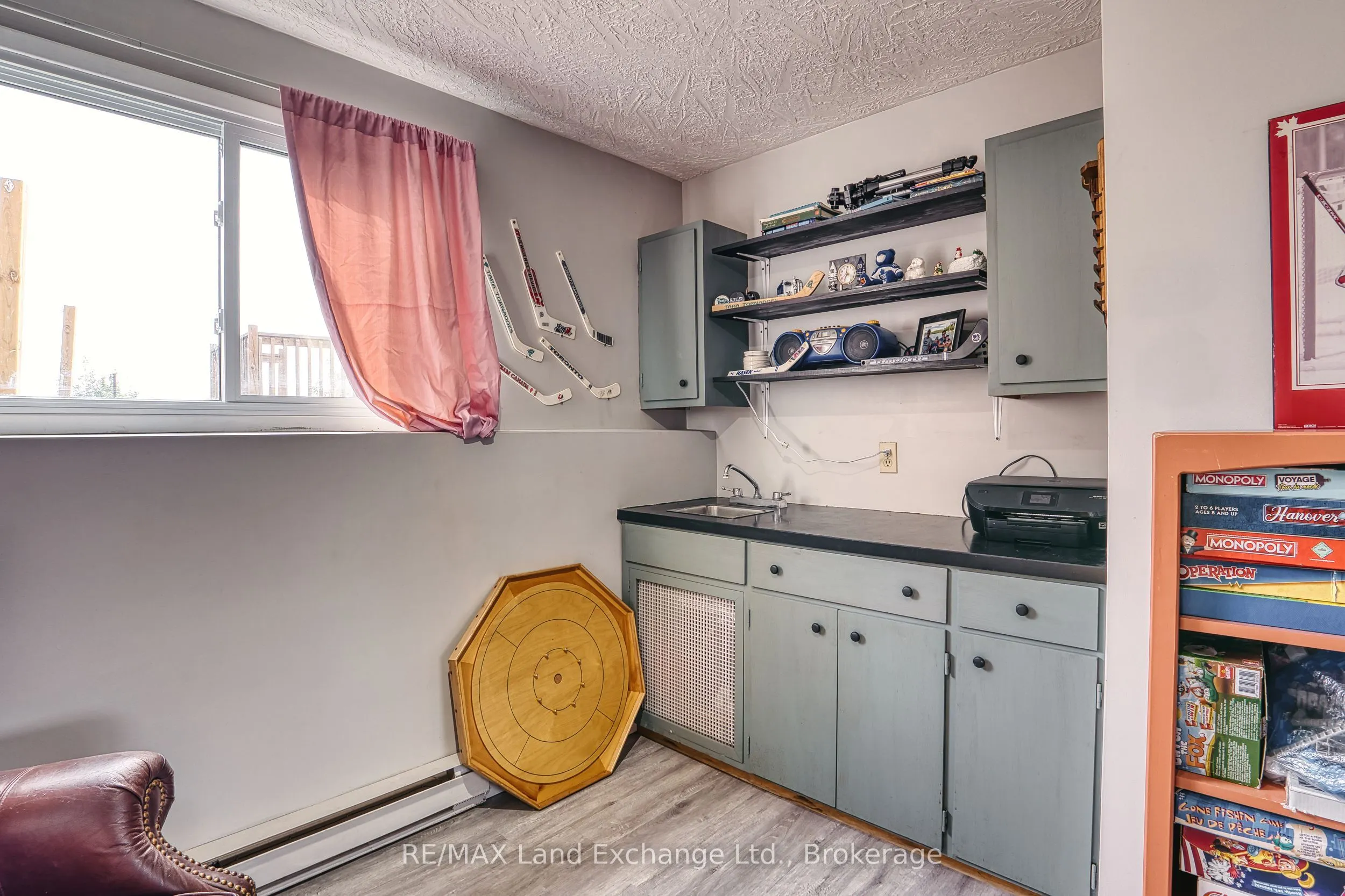 21 Fairview Drive