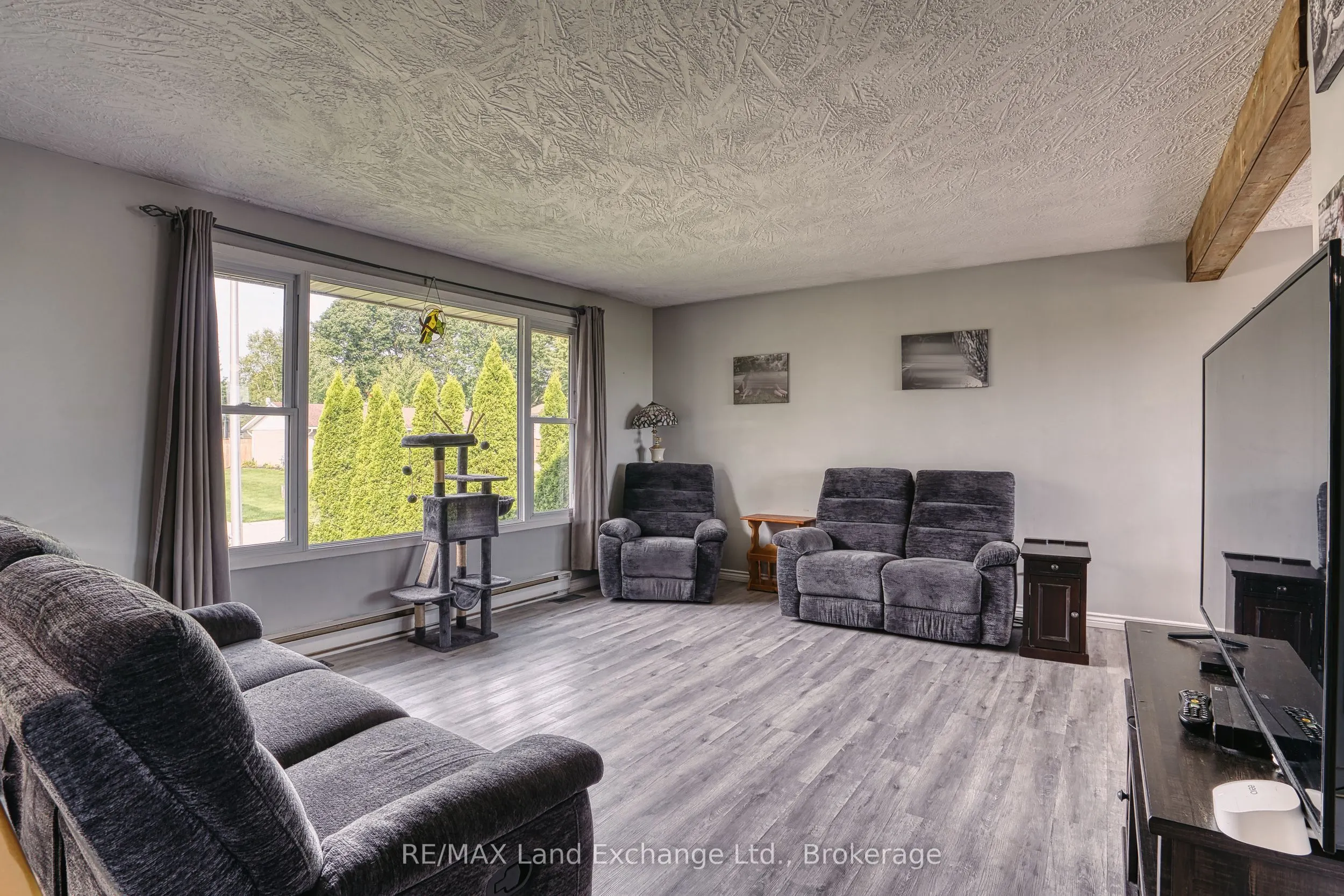 21 Fairview Drive