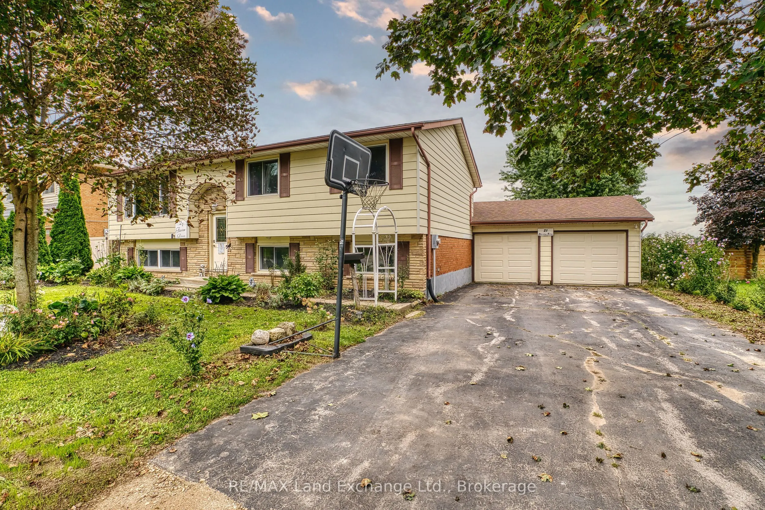 21 Fairview Drive