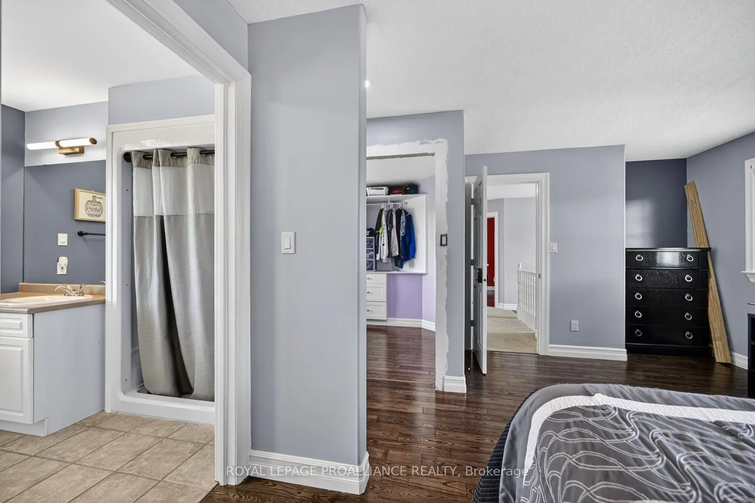 1014 Crestwood Drive
