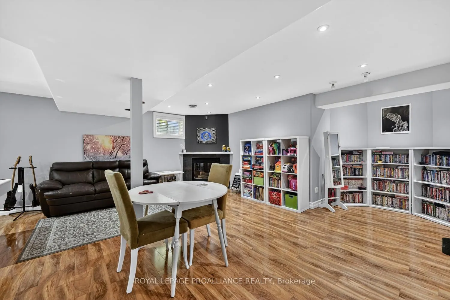 1014 Crestwood Drive