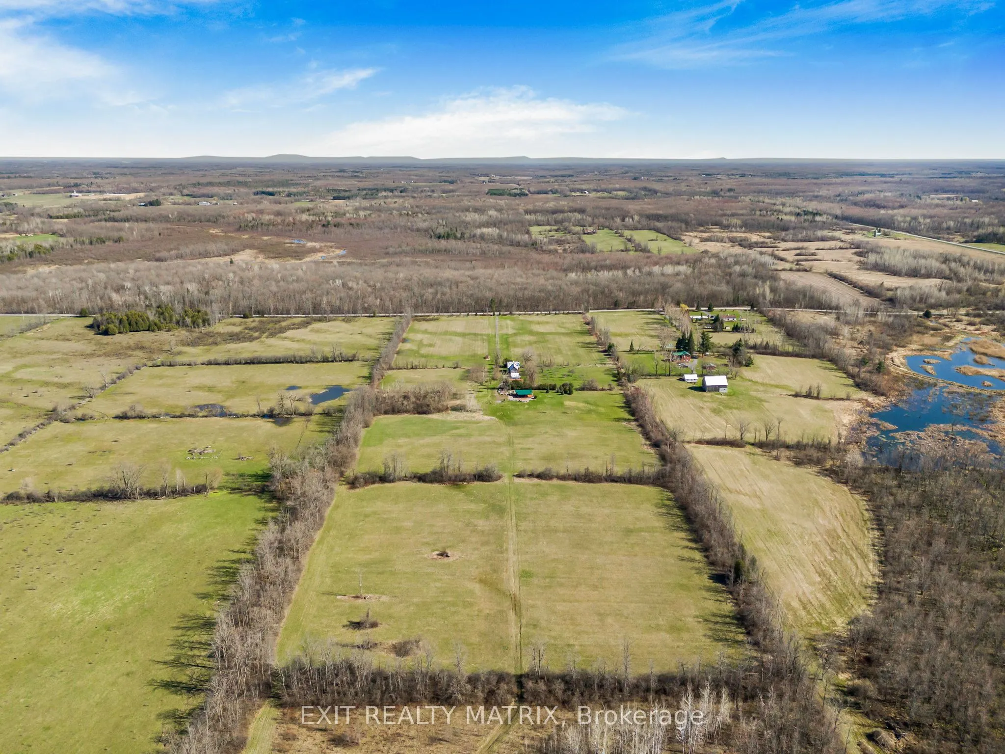 19209 KENYON CONCESSION 7 Road