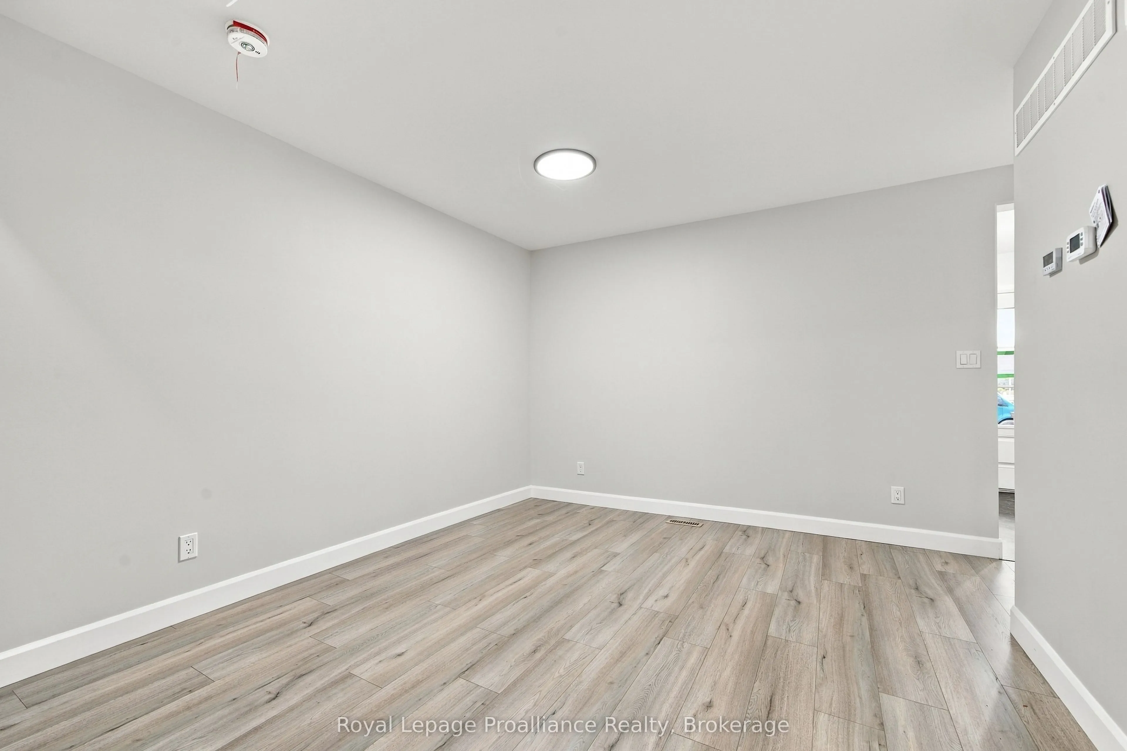 75 Cousins Crescent