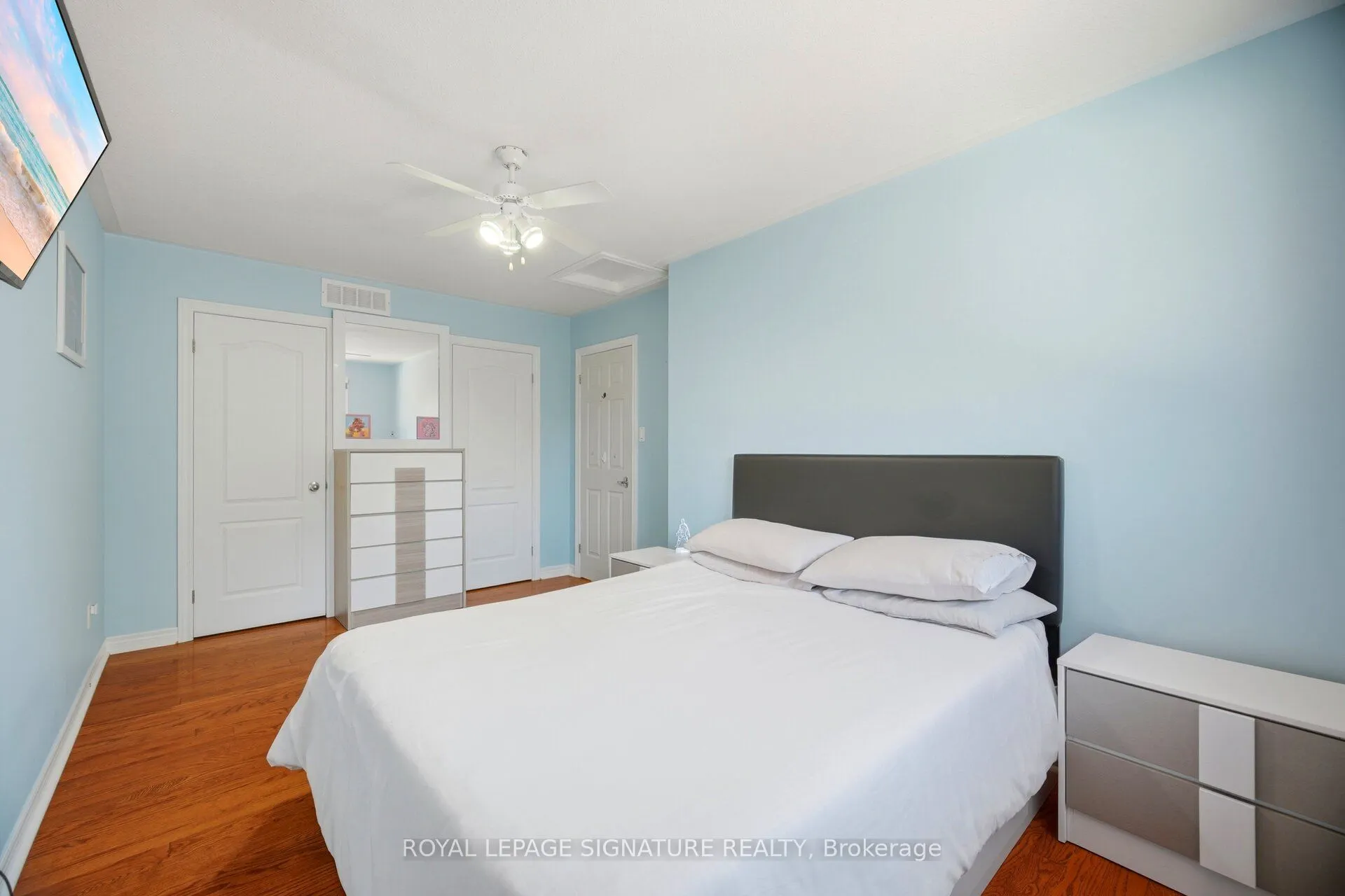 5122 Meadowood Lane