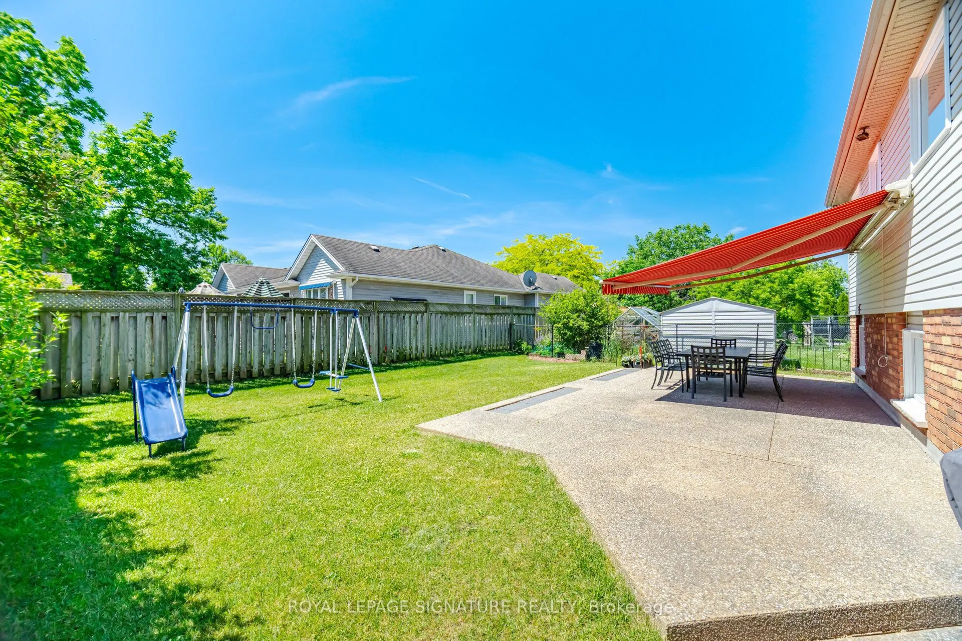 5122 Meadowood Lane