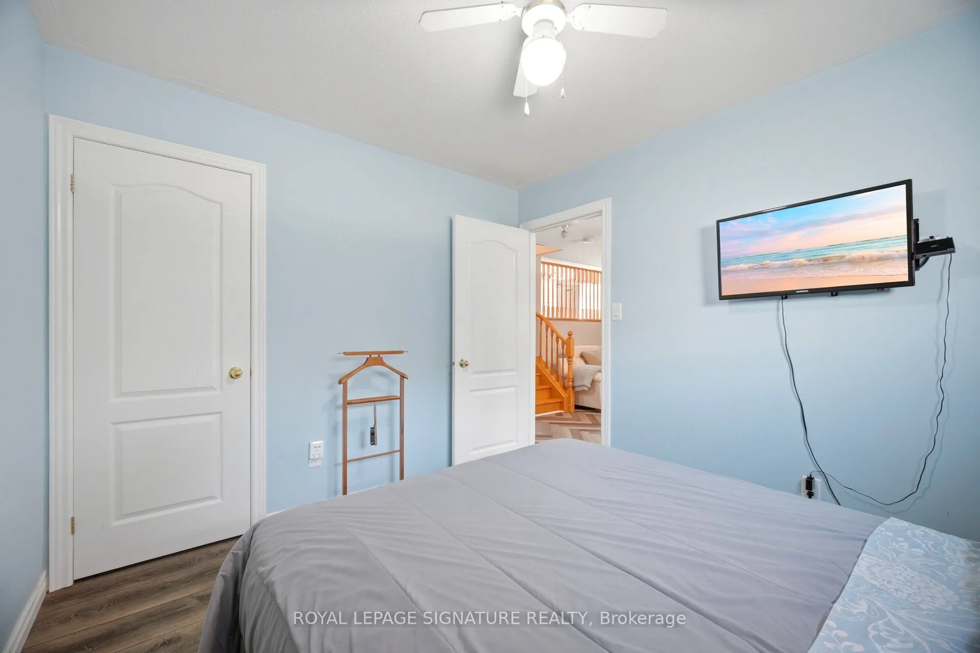 5122 Meadowood Lane