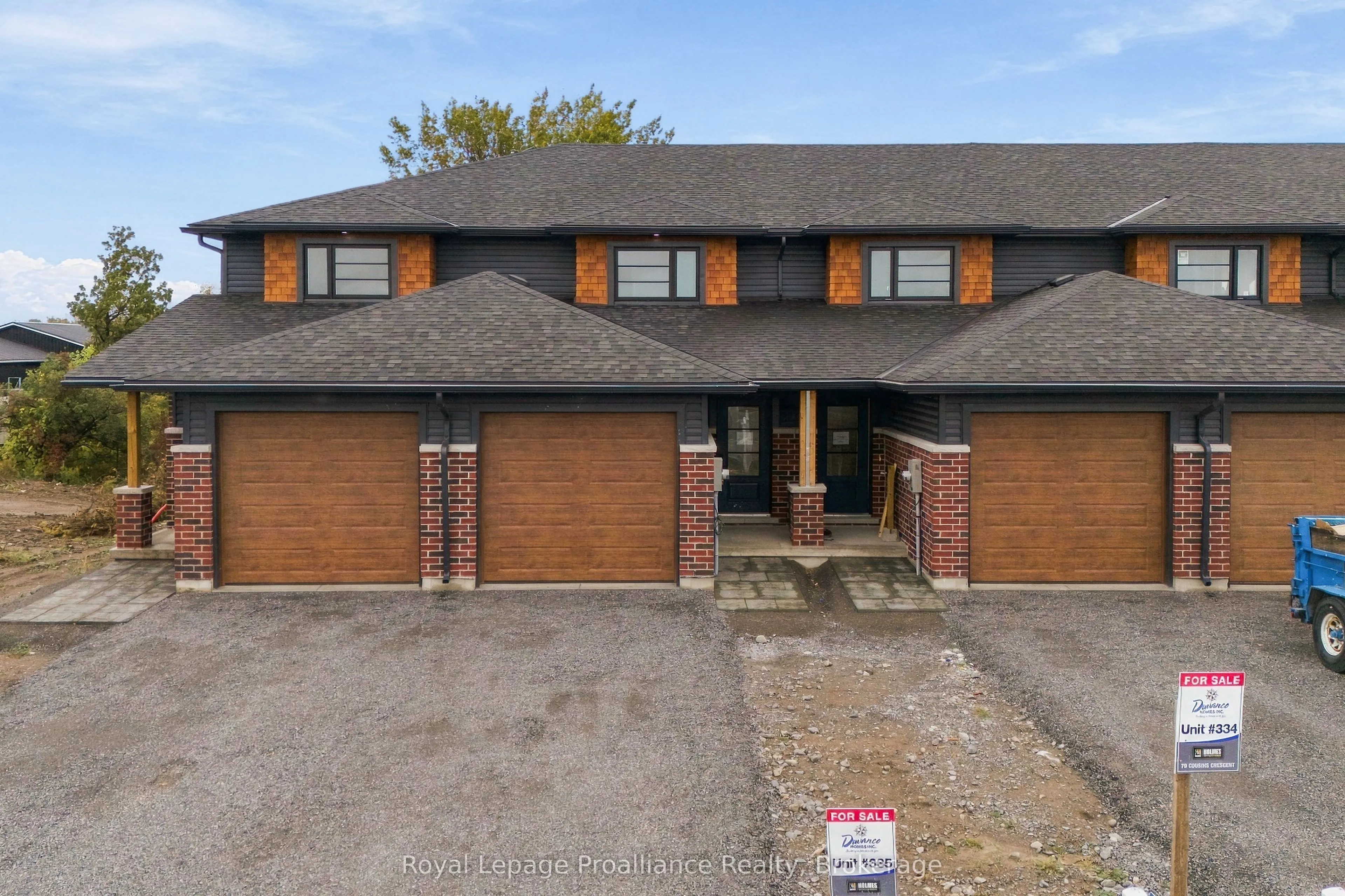 77 Cousins Crescent