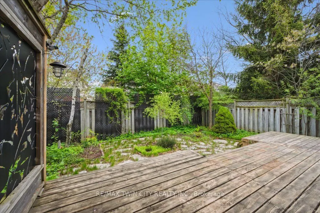 537 Havendale Place