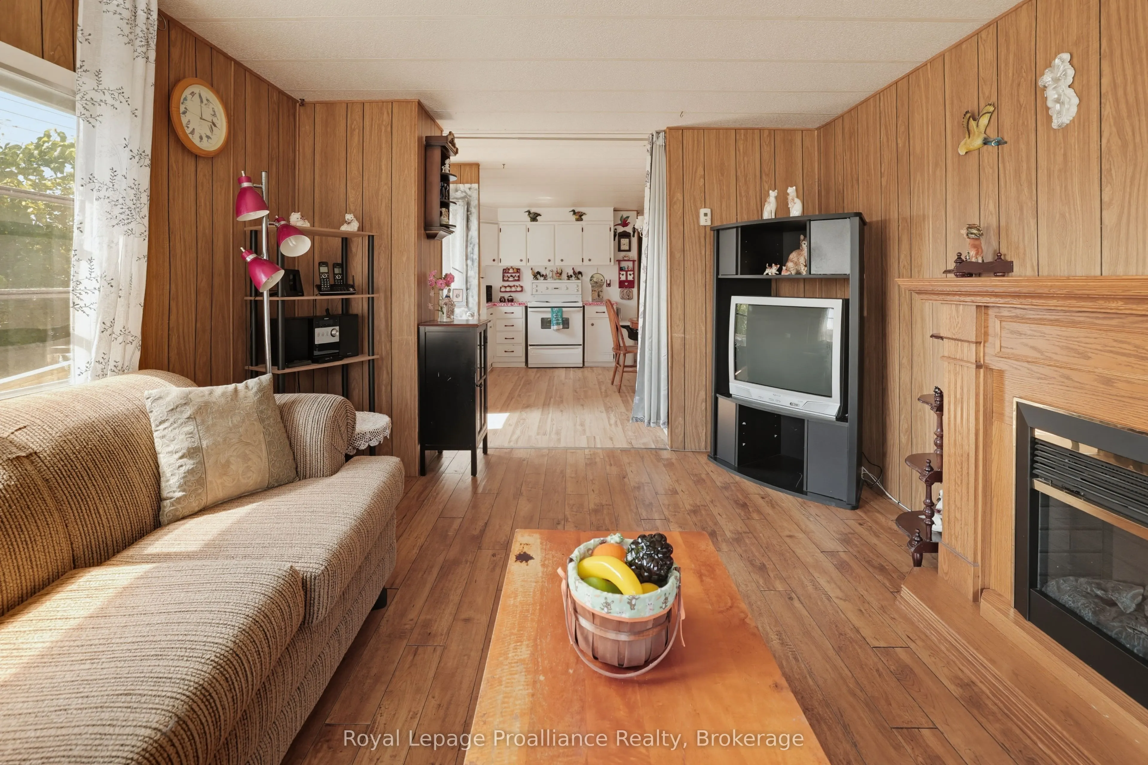 5 Kenneth Boulevard