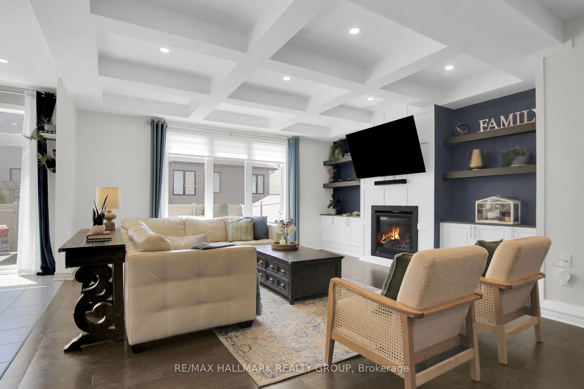 636 Eagle Crest Heights