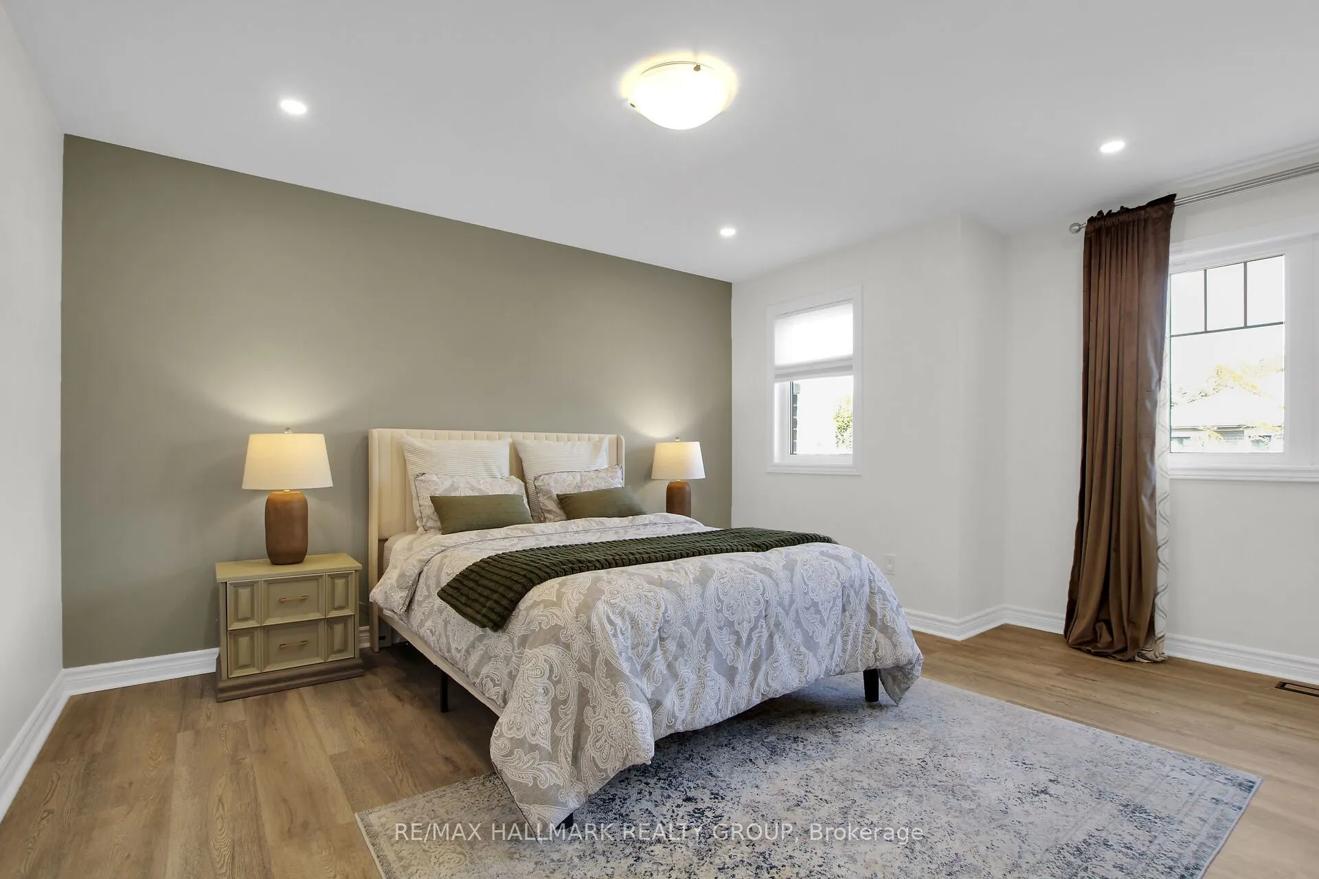 636 Eagle Crest Heights
