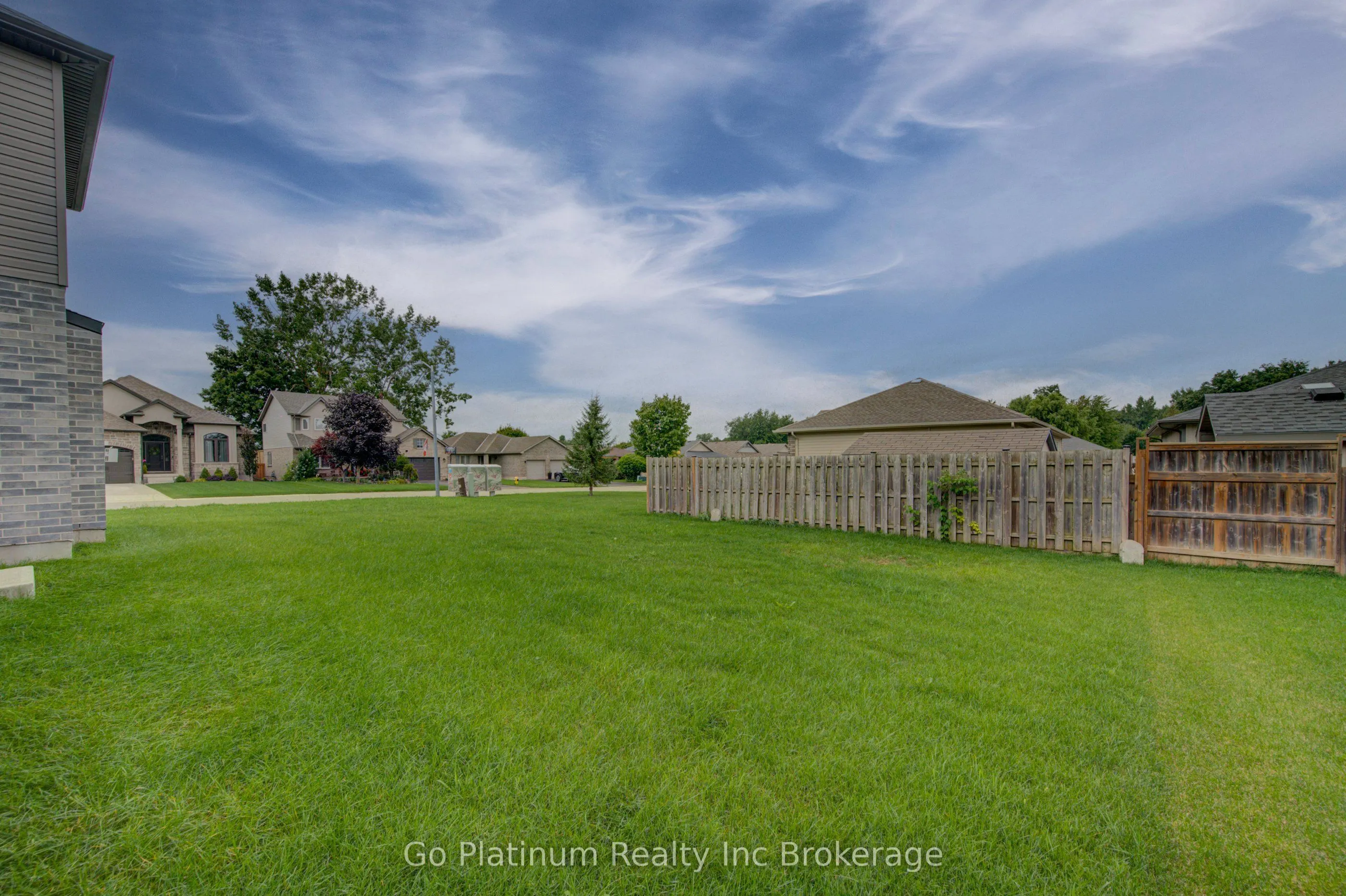 32 Sycamore Drive