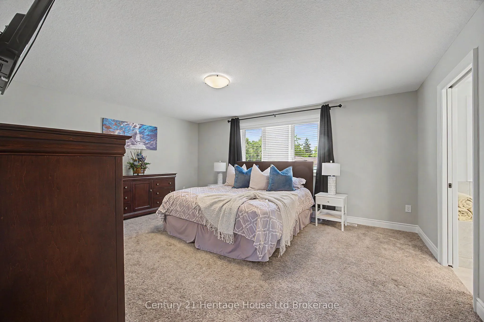 18 Darlison Drive