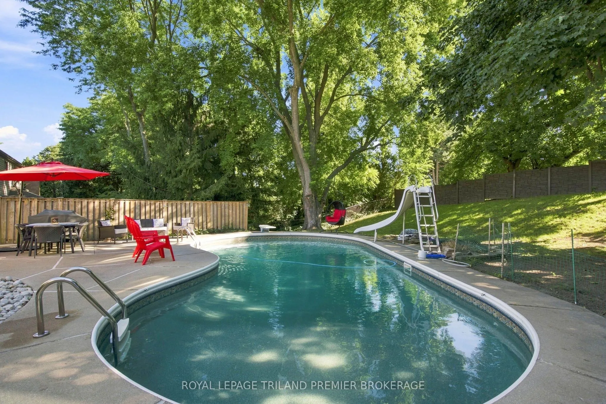 31 Foxcroft Crescent