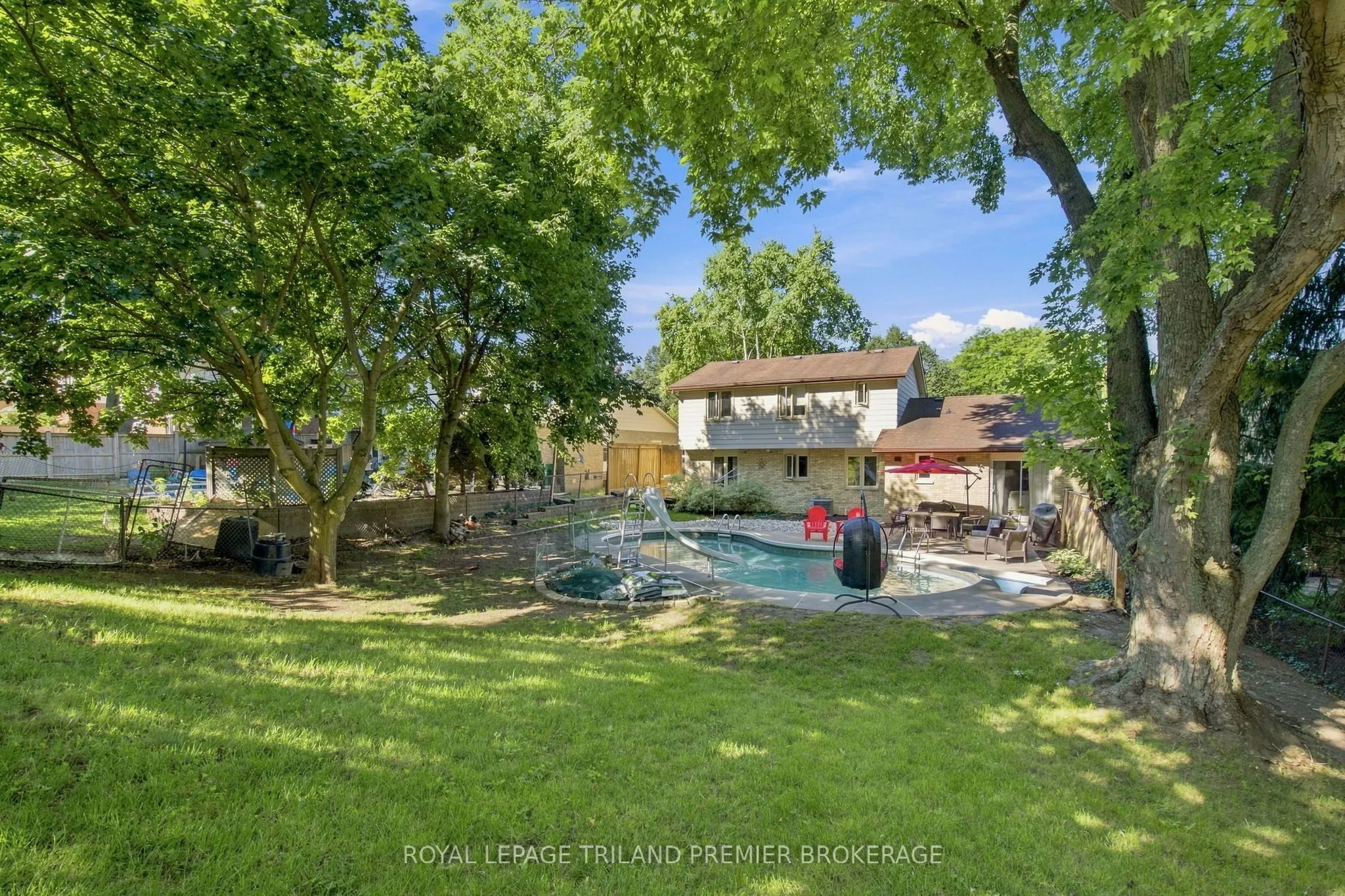 31 Foxcroft Crescent
