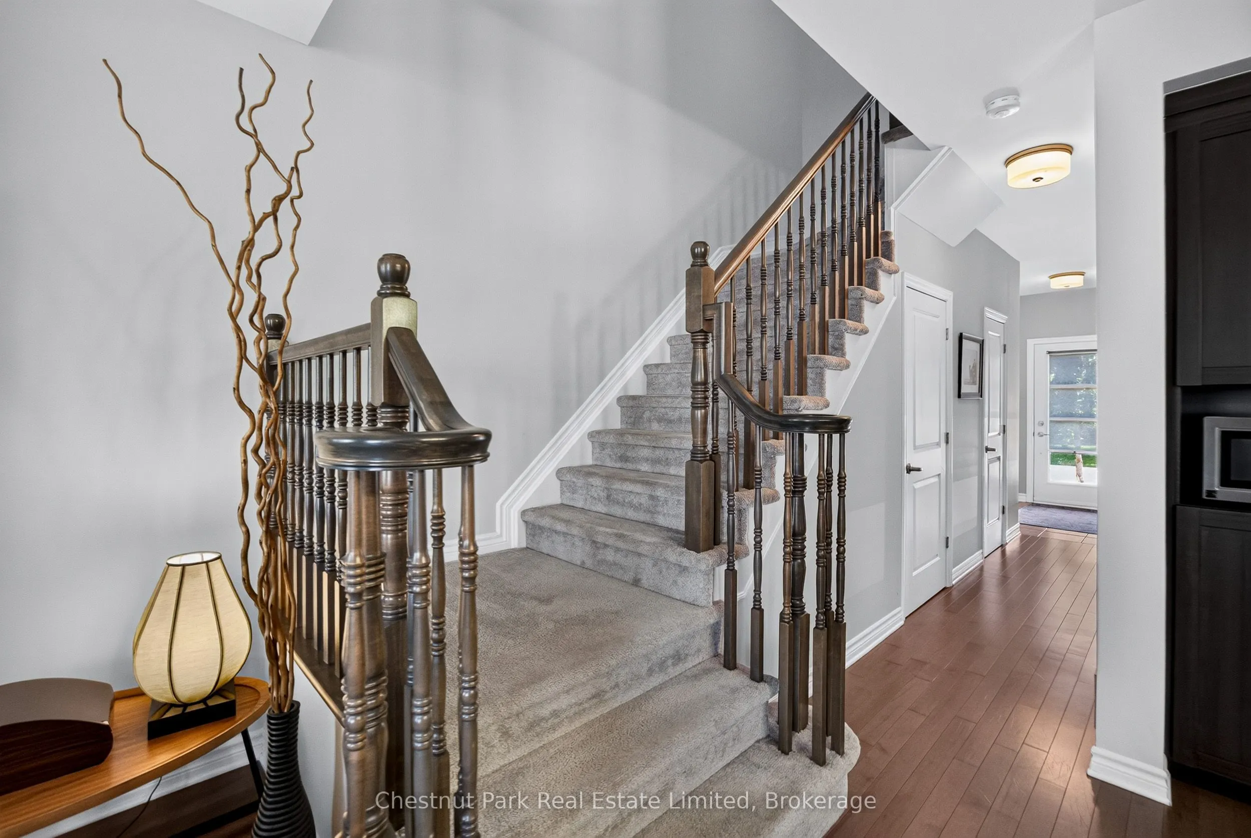 239 King Street