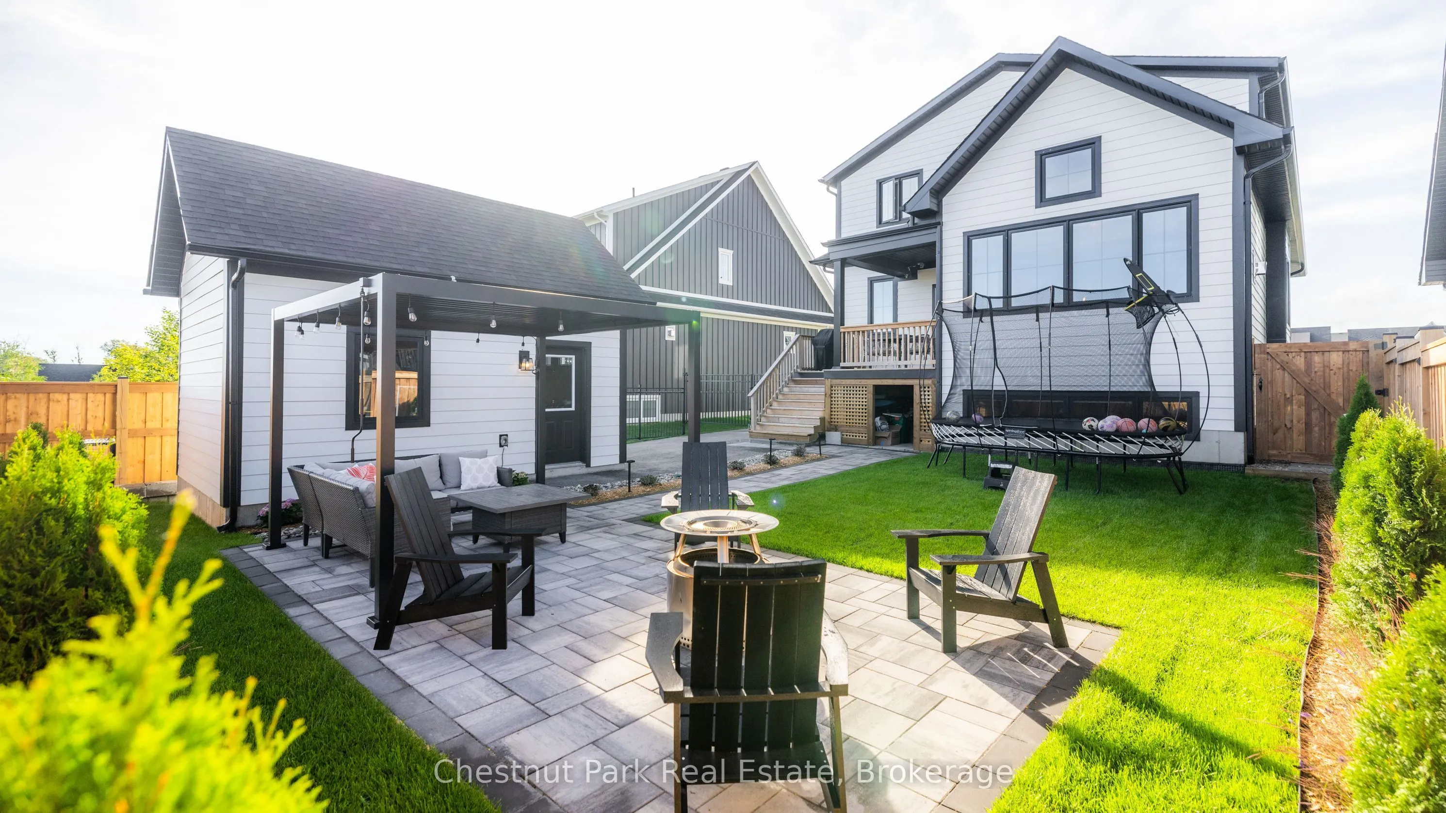 144 Black Willow Crescent