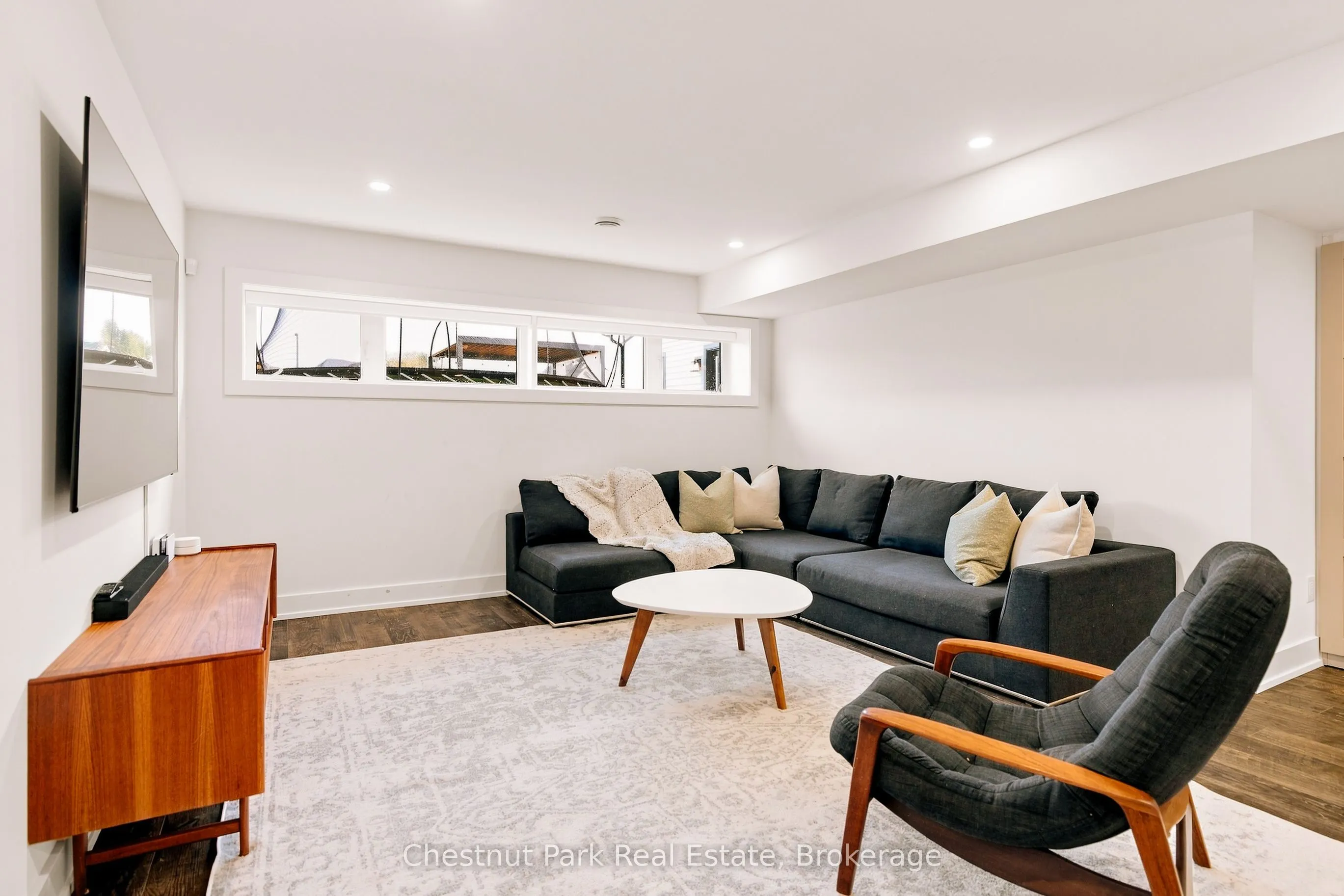 144 Black Willow Crescent