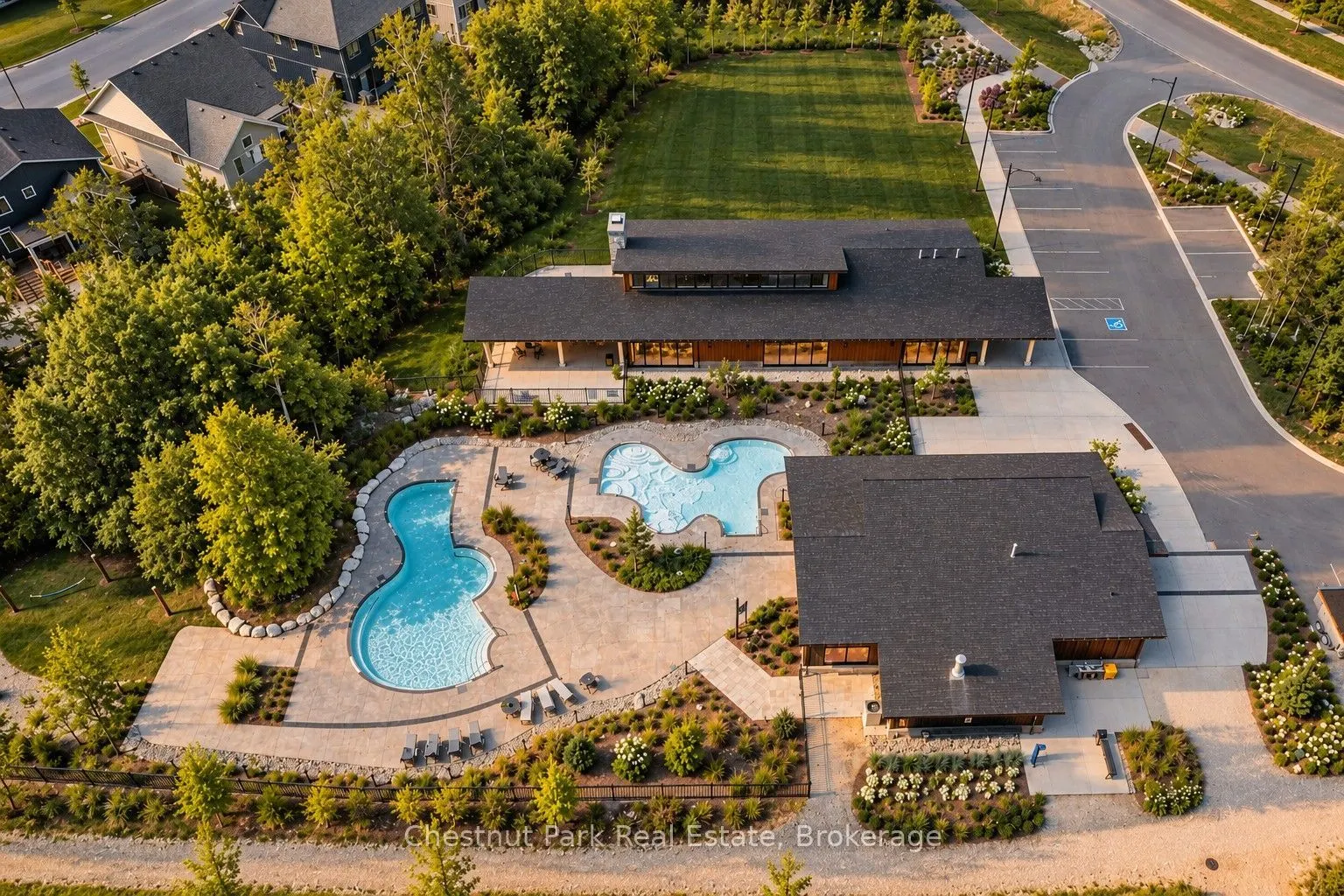 144 Black Willow Crescent
