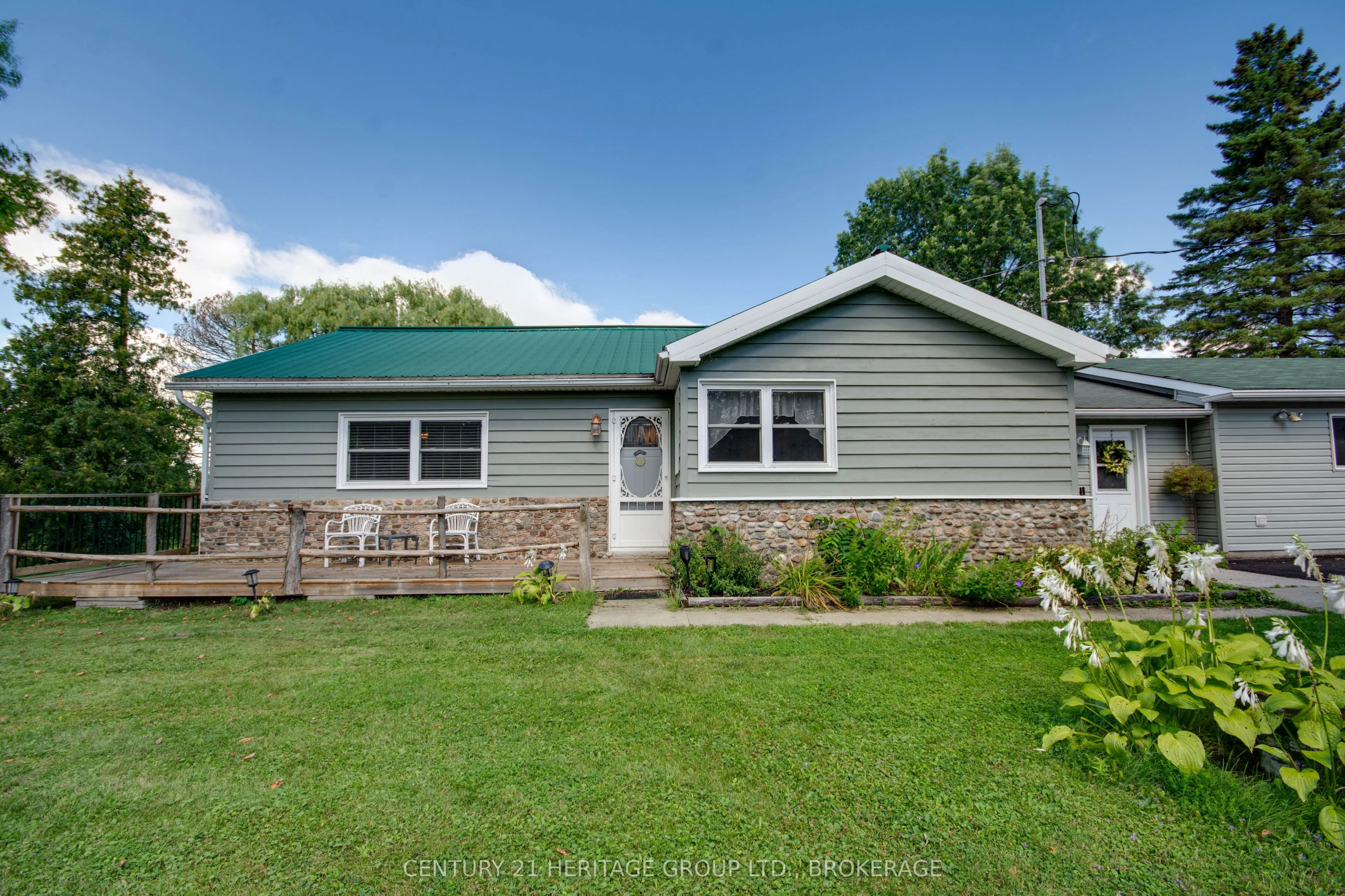492 Kingston Mills Road