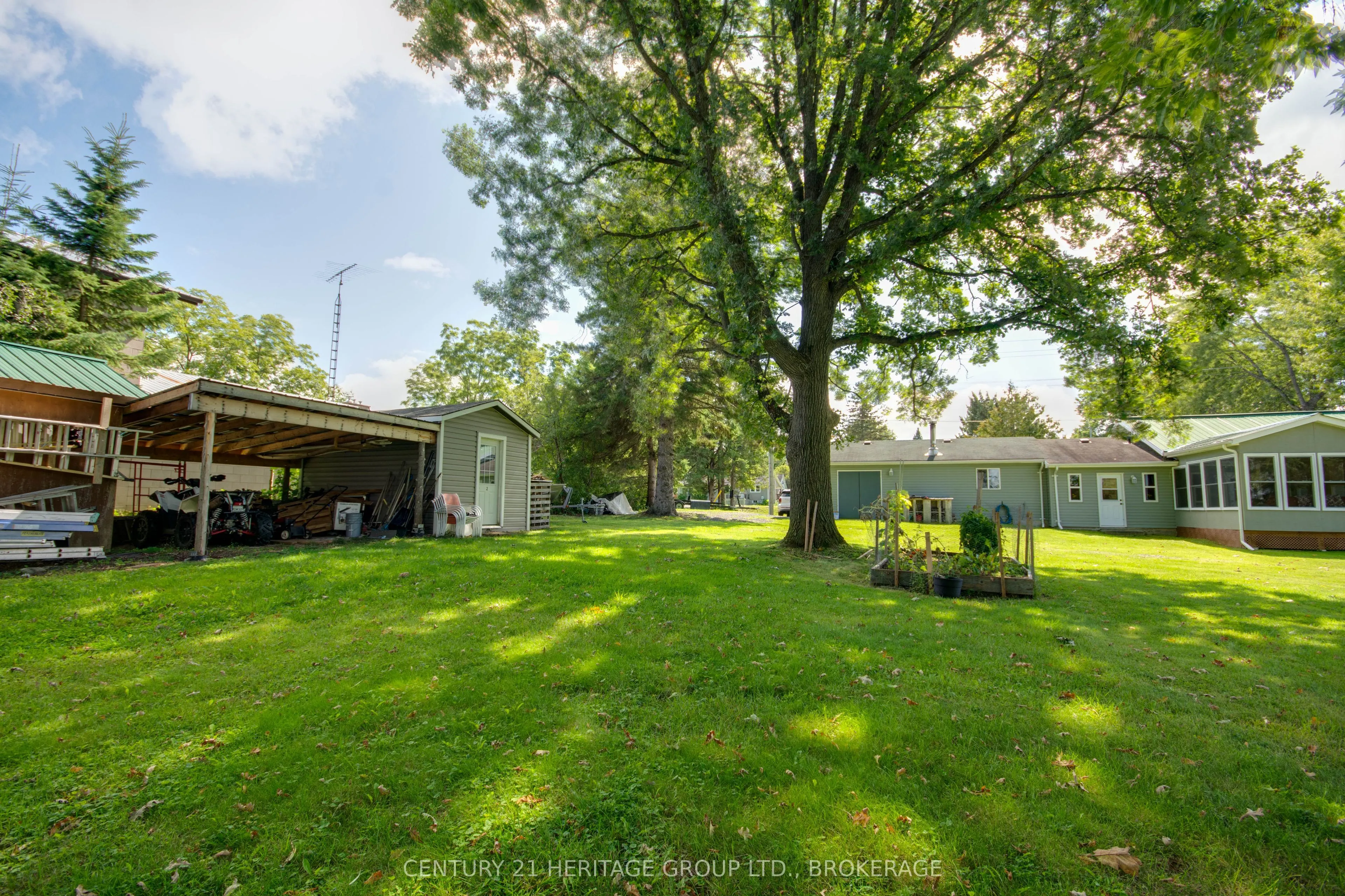 492 Kingston Mills Road