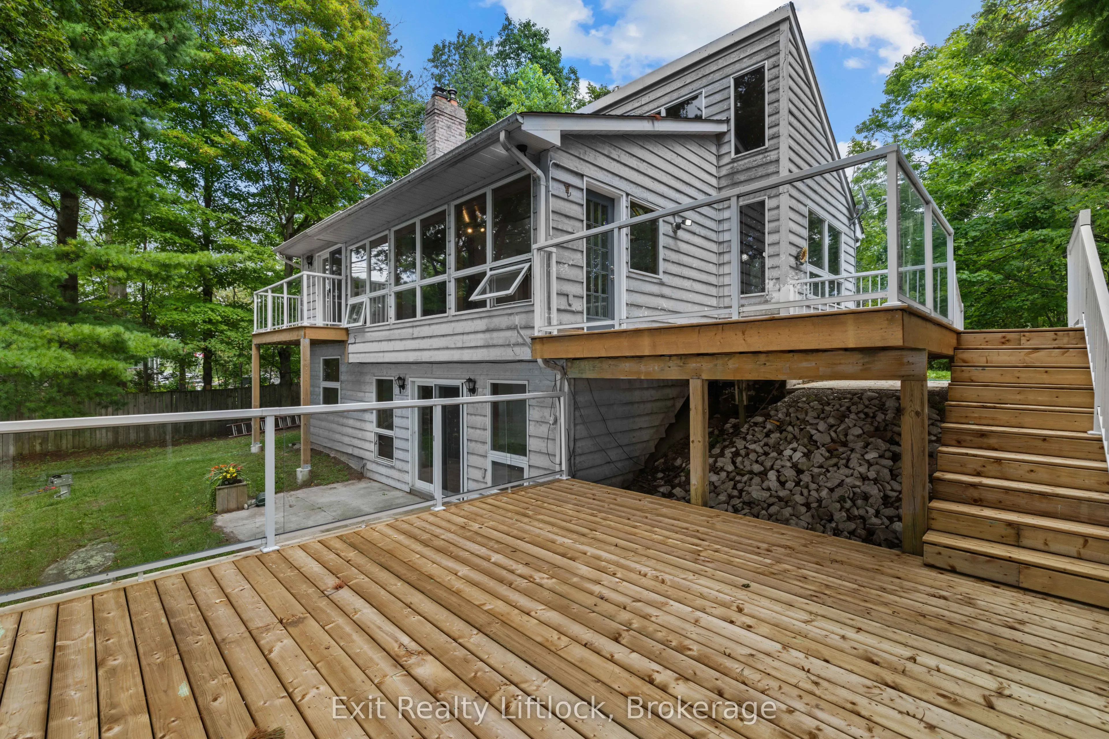 3262 Buckhorn Lane