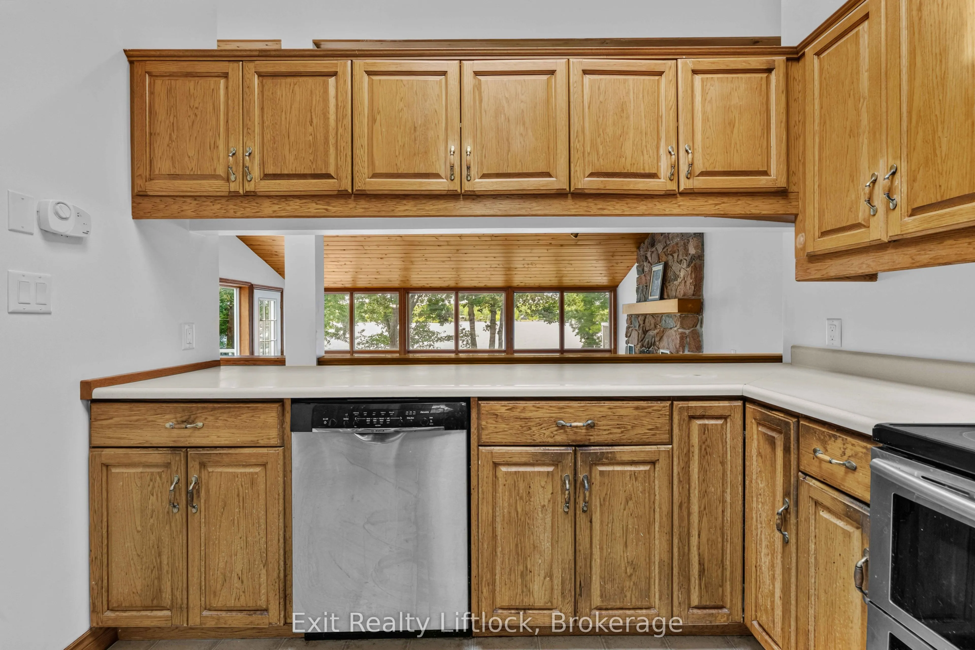 3262 Buckhorn Lane