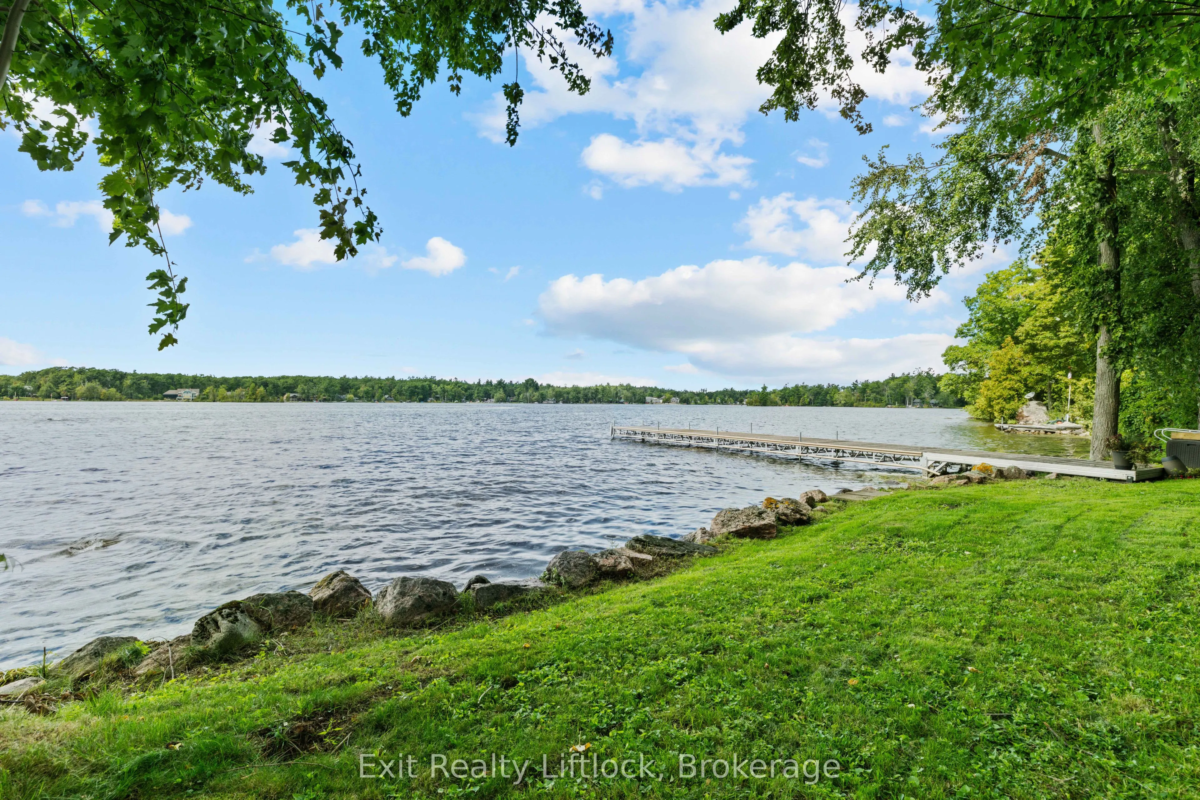 3262 Buckhorn Lane