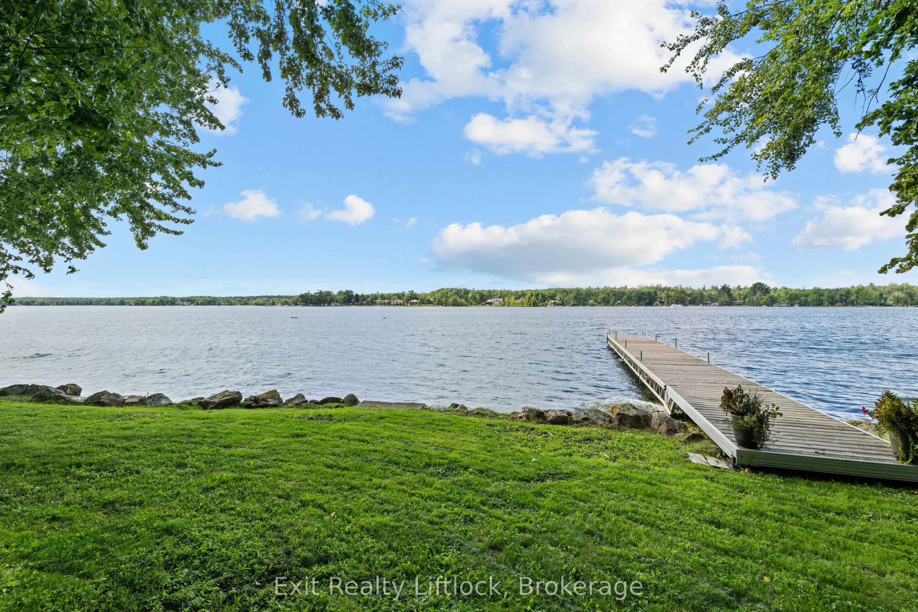 3262 Buckhorn Lane