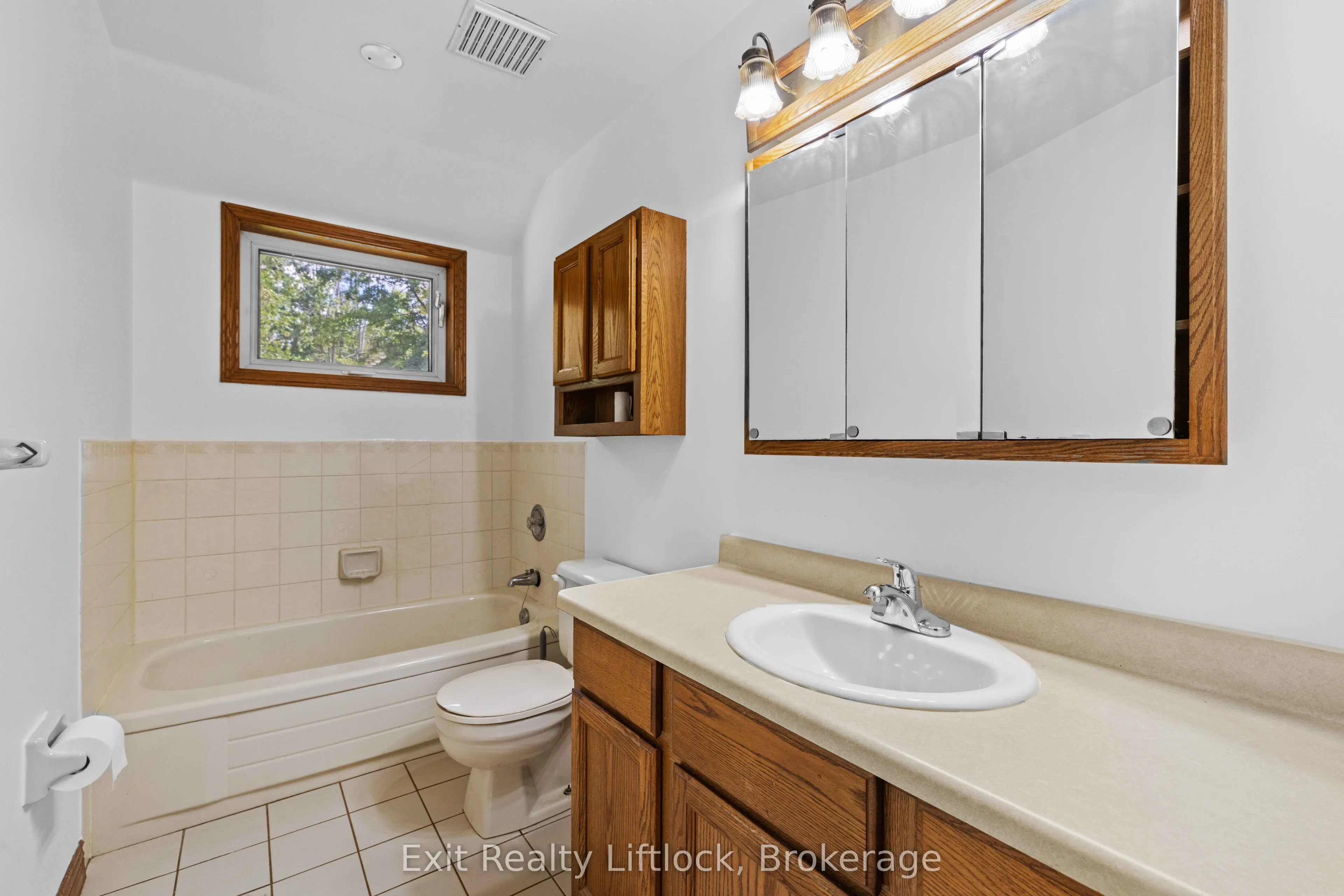 3262 Buckhorn Lane