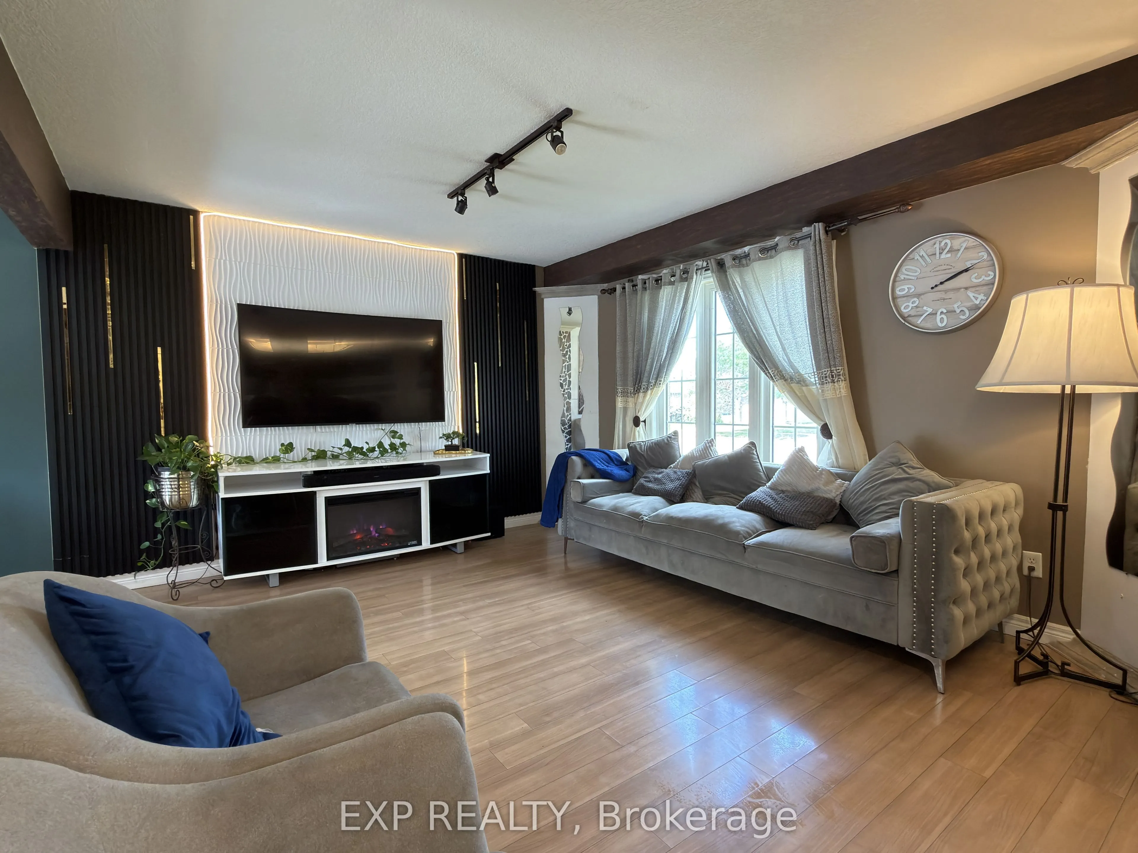 608 Highview Drive