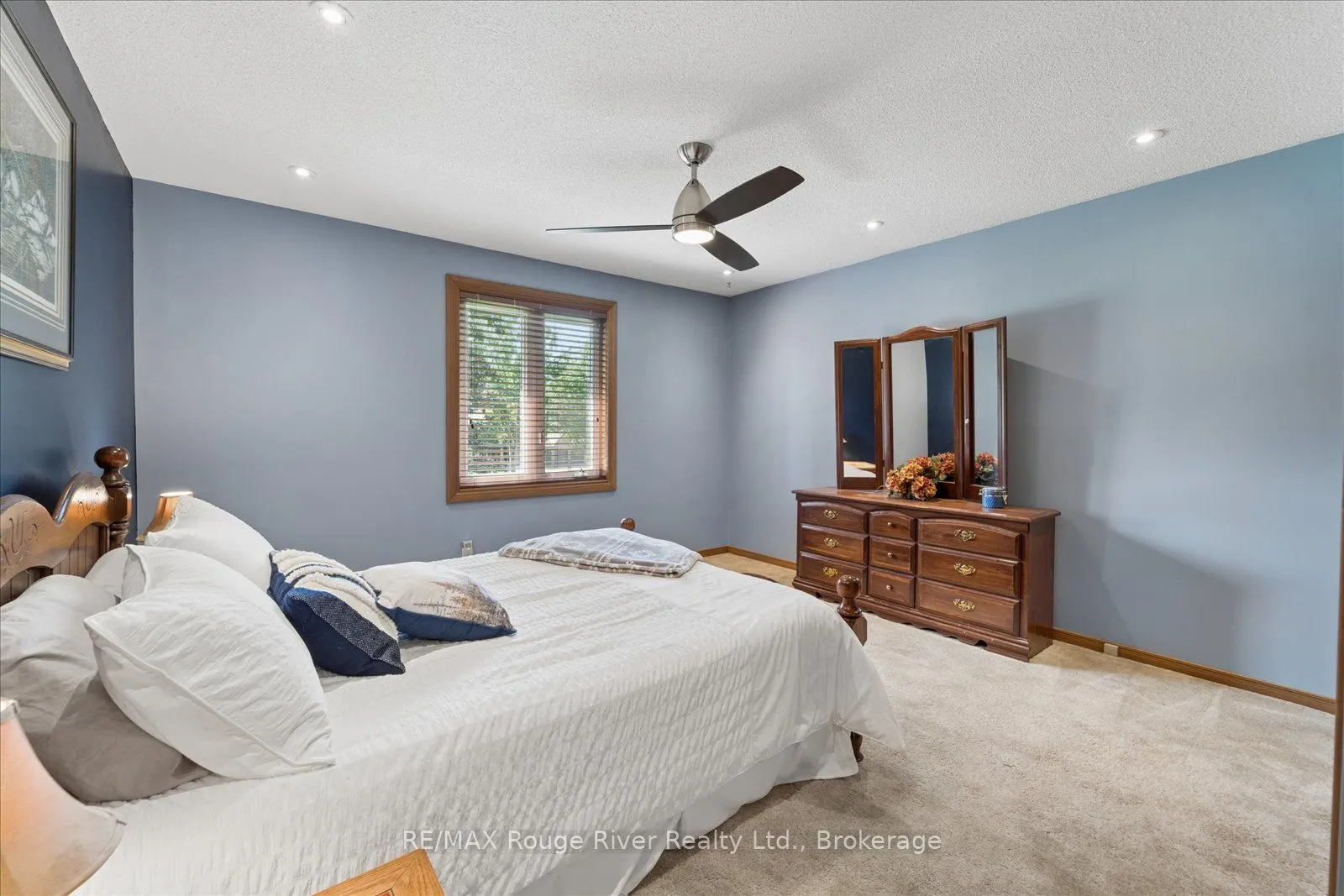 35 Royal Estate Drive