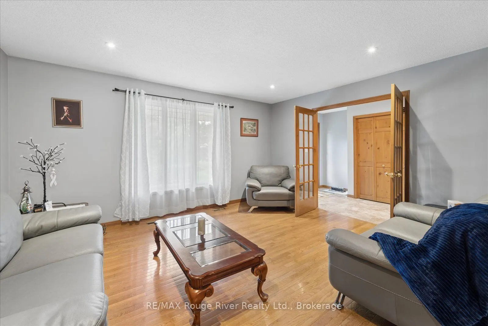 35 Royal Estate Drive