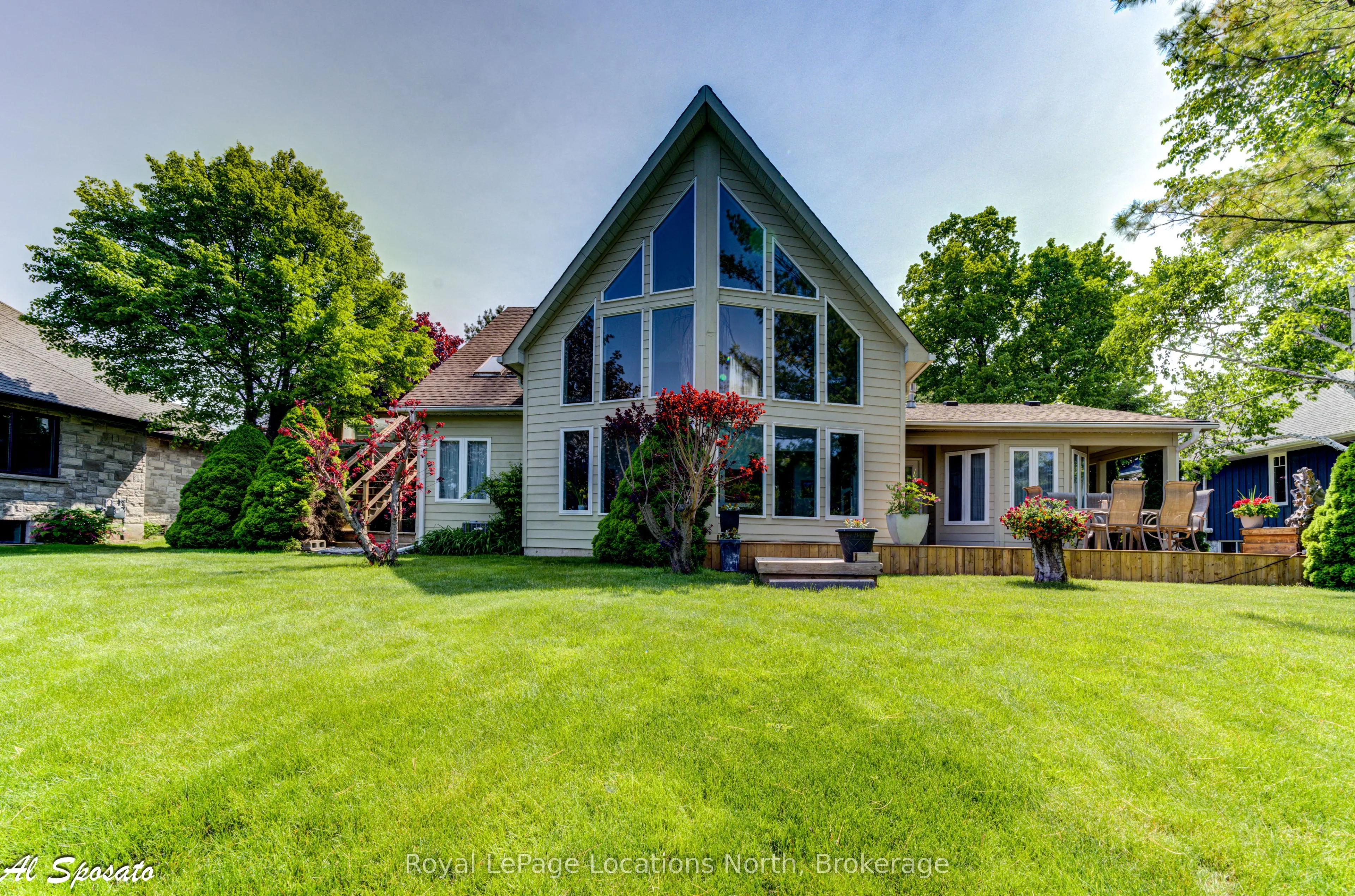 130 Louisa Street E