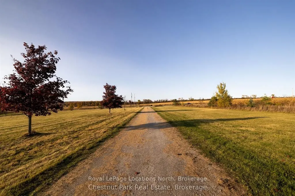 324310 27 Side Road