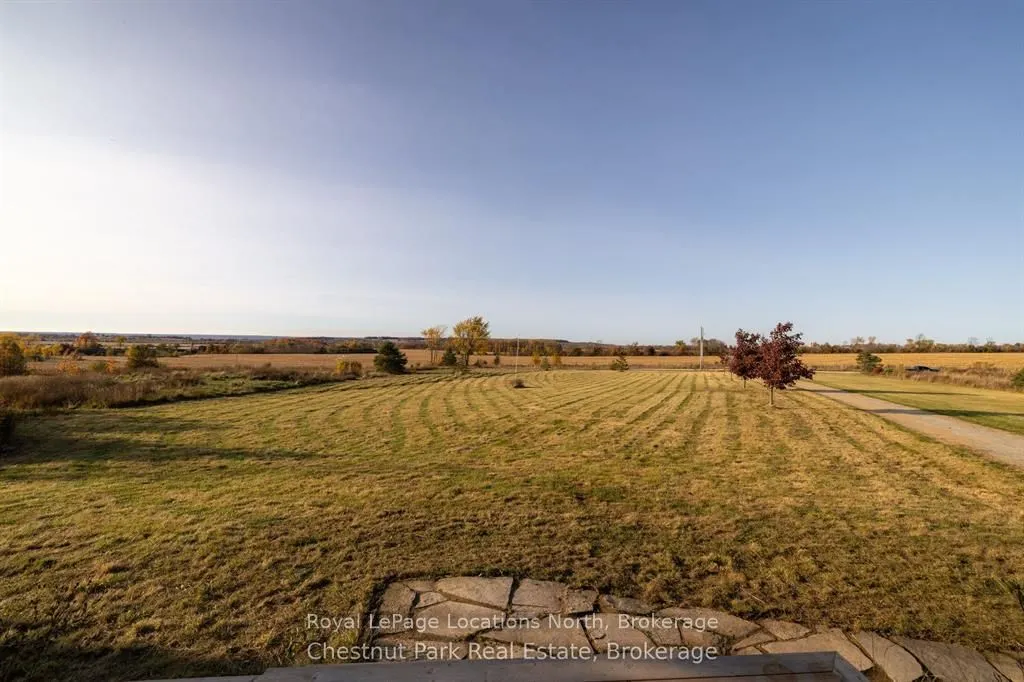 324310 27 Side Road